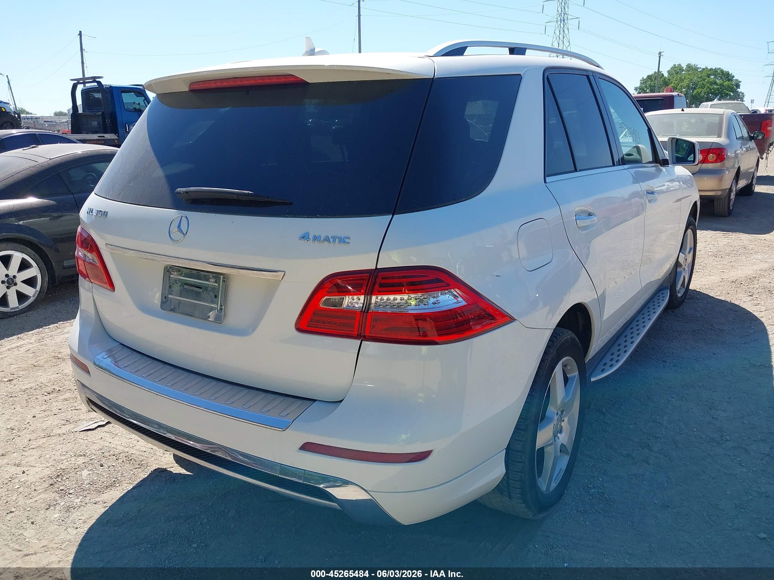 2014 Mercedes-benz Ml 350 4matic Белый vin: 4JGDA5HB3EA284626