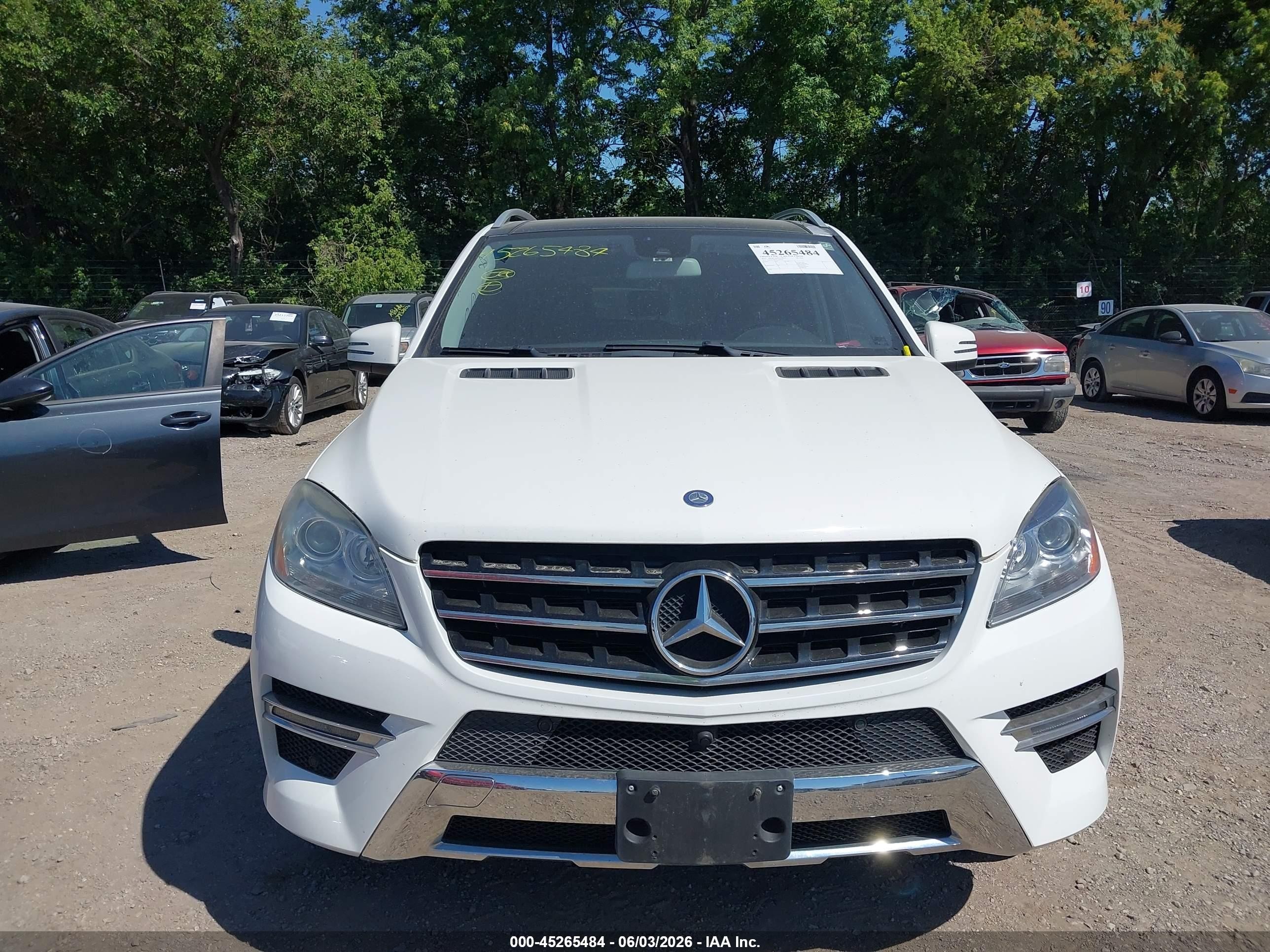 2014 Mercedes-benz Ml 350 4matic Белый vin: 4JGDA5HB3EA284626