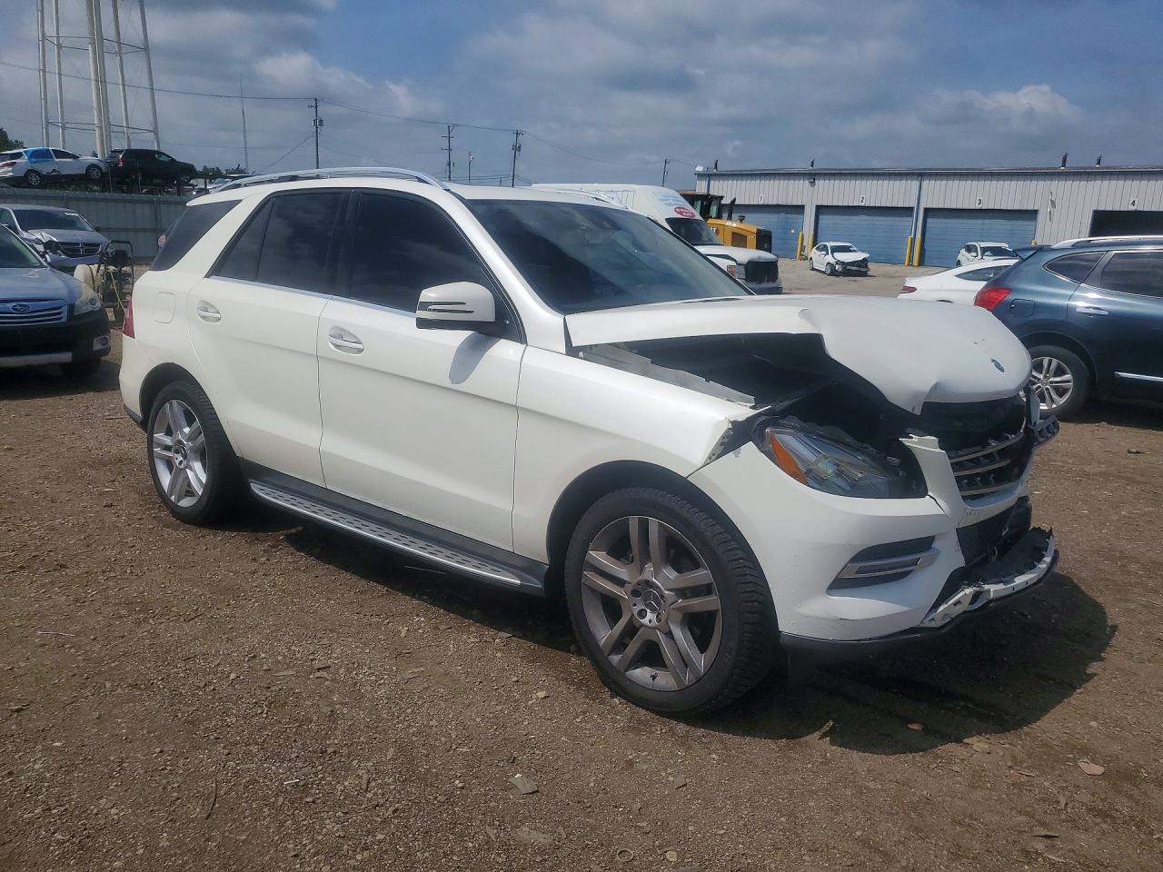 2014 Mercedes-benz Ml 350 4matic Белый vin: 4JGDA5HB3EA338183