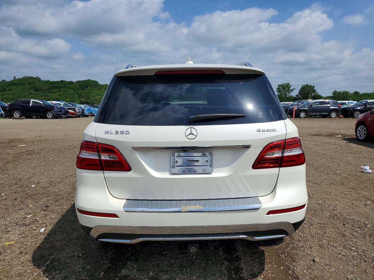2014 Mercedes-benz Ml 350 4matic Белый vin: 4JGDA5HB3EA338183