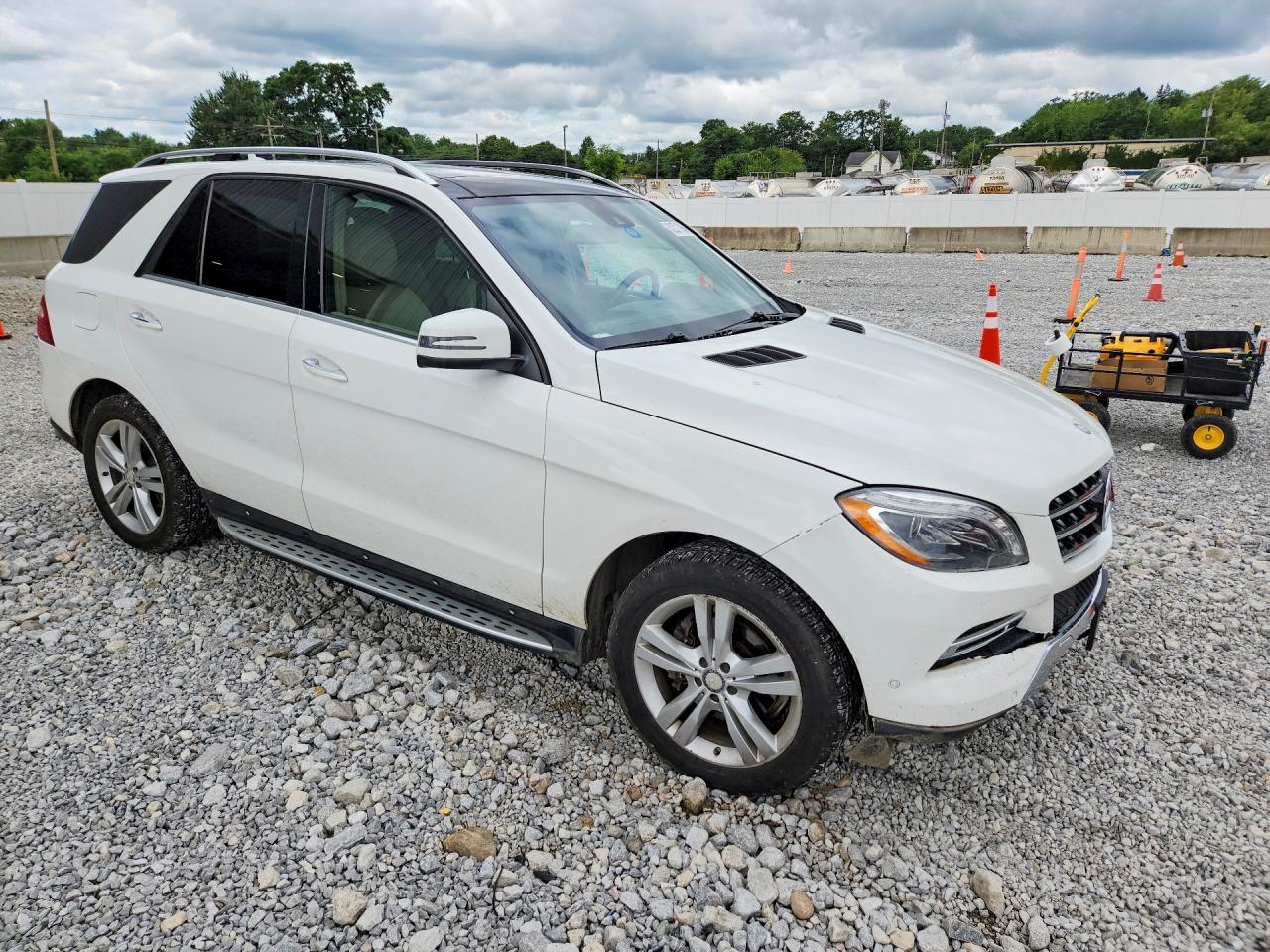 2014 Mercedes-benz Ml 350 4matic Белый vin: 4JGDA5HB3EA378876