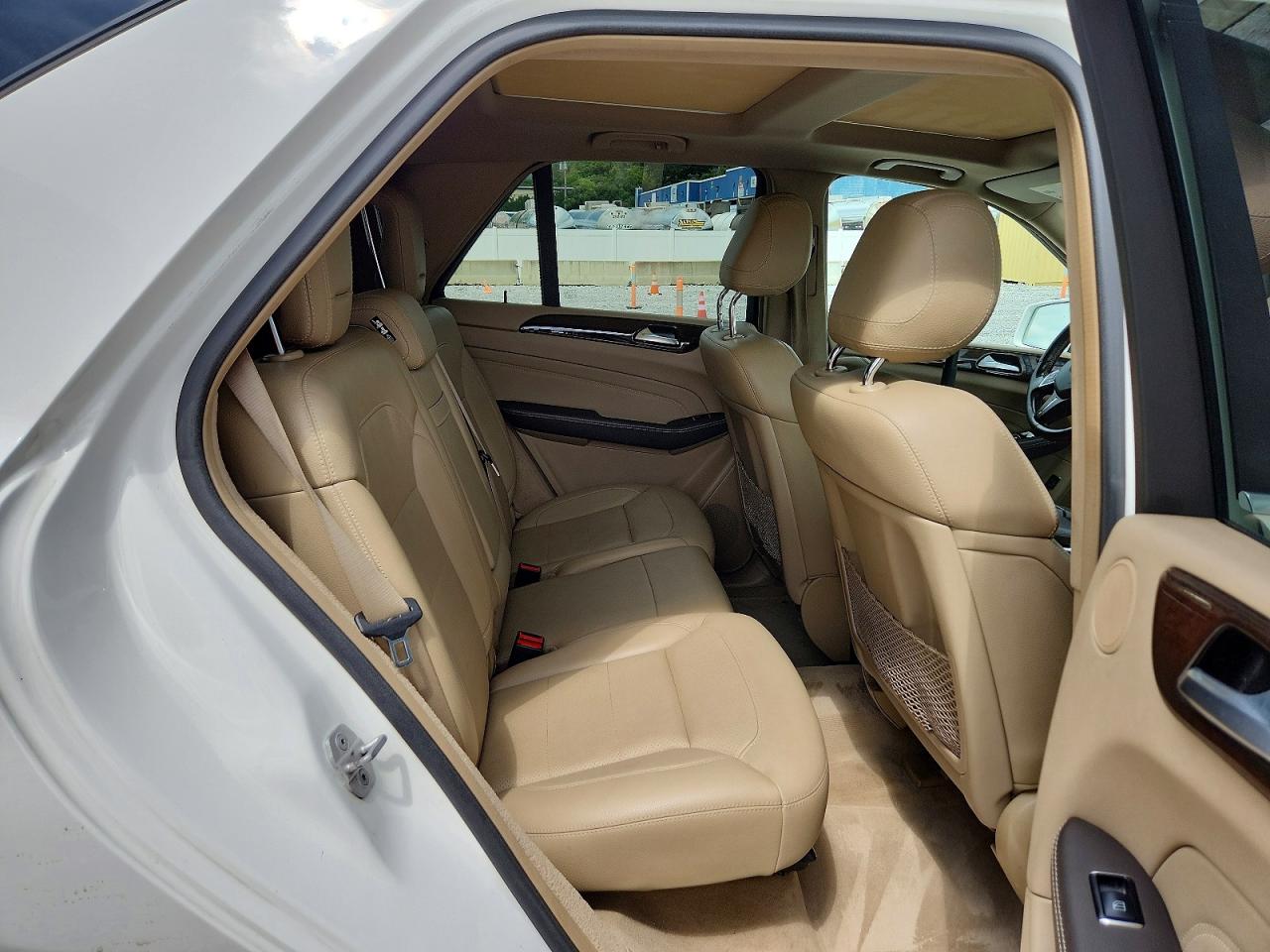 2014 Mercedes-benz Ml 350 4matic Белый vin: 4JGDA5HB3EA378876