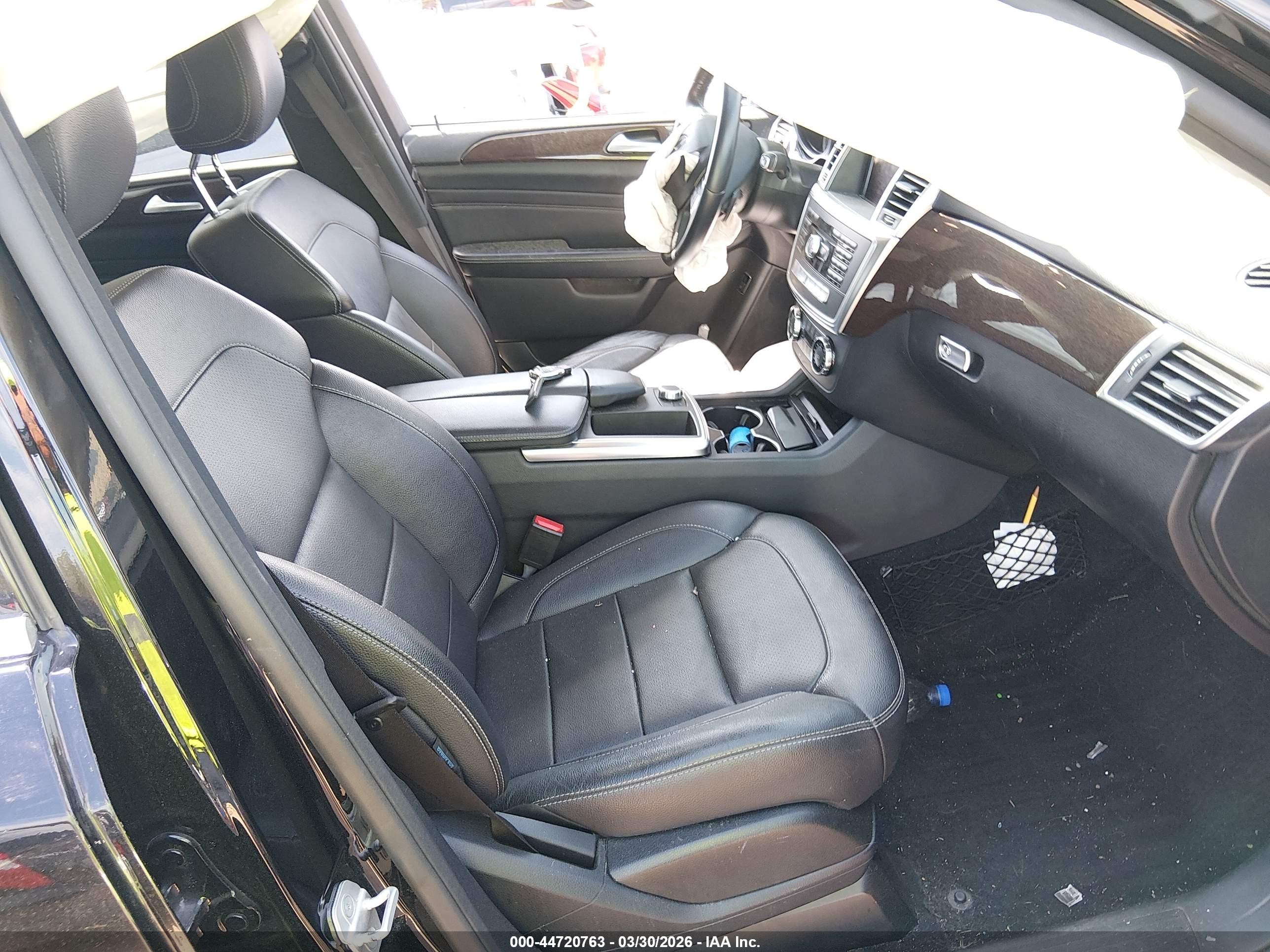 2015 Mercedes-benz Ml 350 4matic Black vin: 4JGDA5HB3FA457532