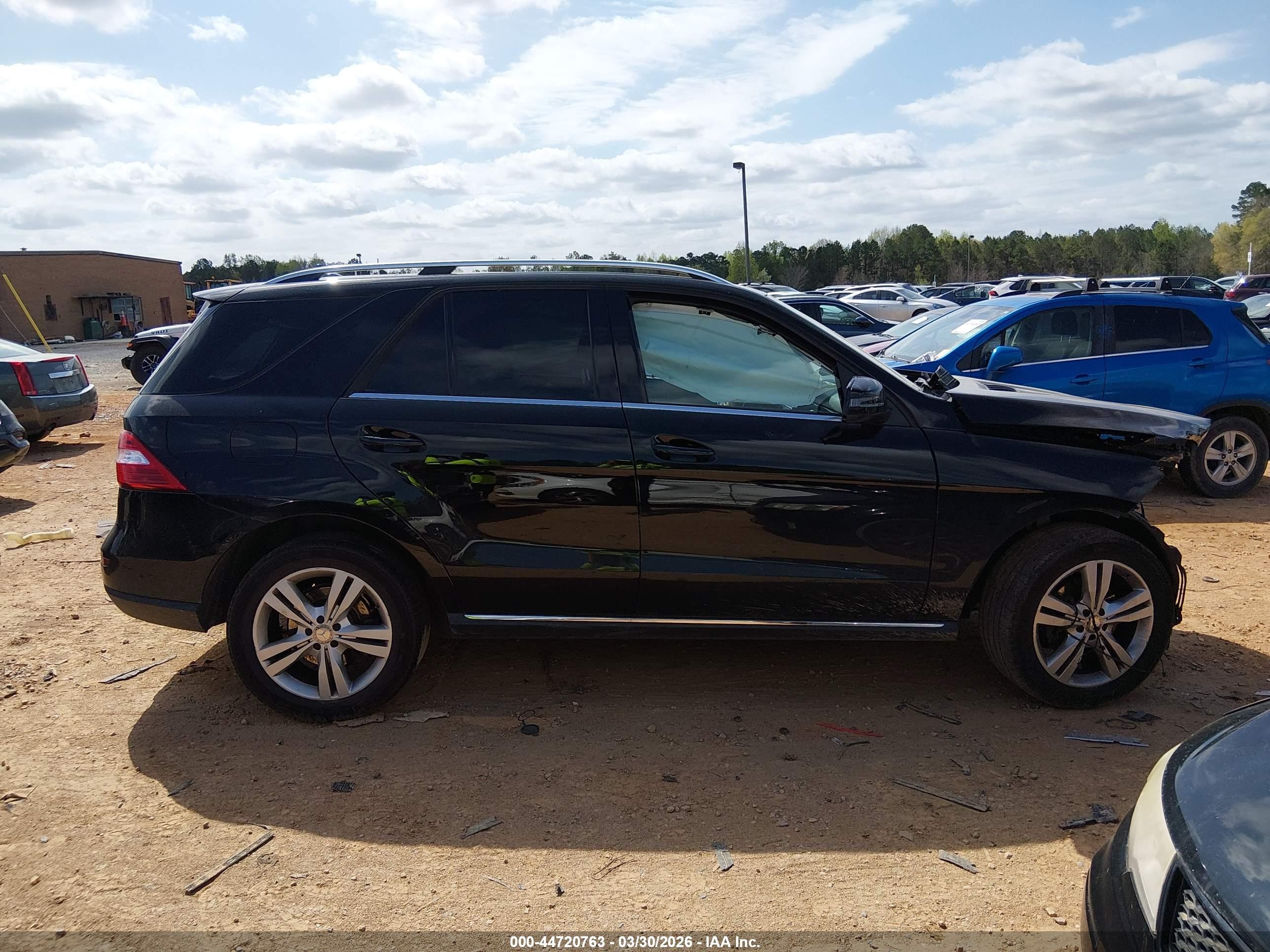 2015 Mercedes-benz Ml 350 4matic Black vin: 4JGDA5HB3FA457532