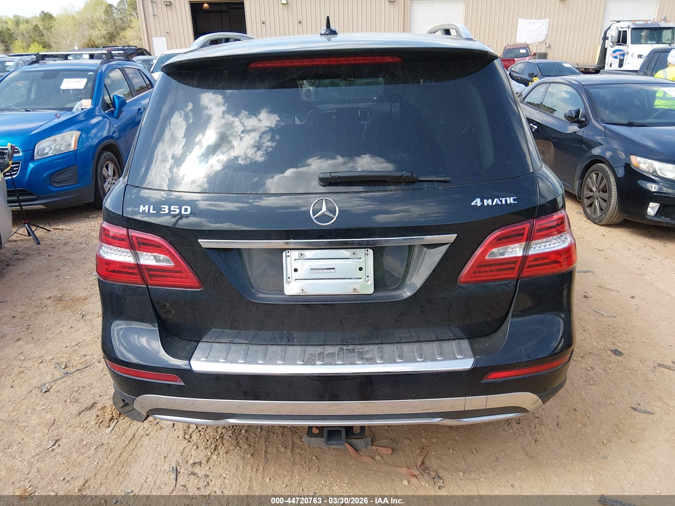 2015 Mercedes-benz Ml 350 4matic Black vin: 4JGDA5HB3FA457532