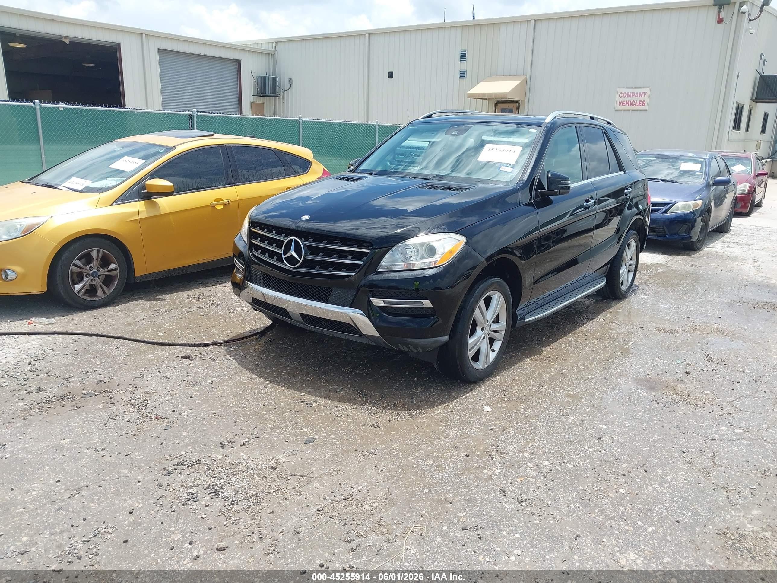 2015 Mercedes-benz Ml 350 4matic Black vin: 4JGDA5HB3FA490689