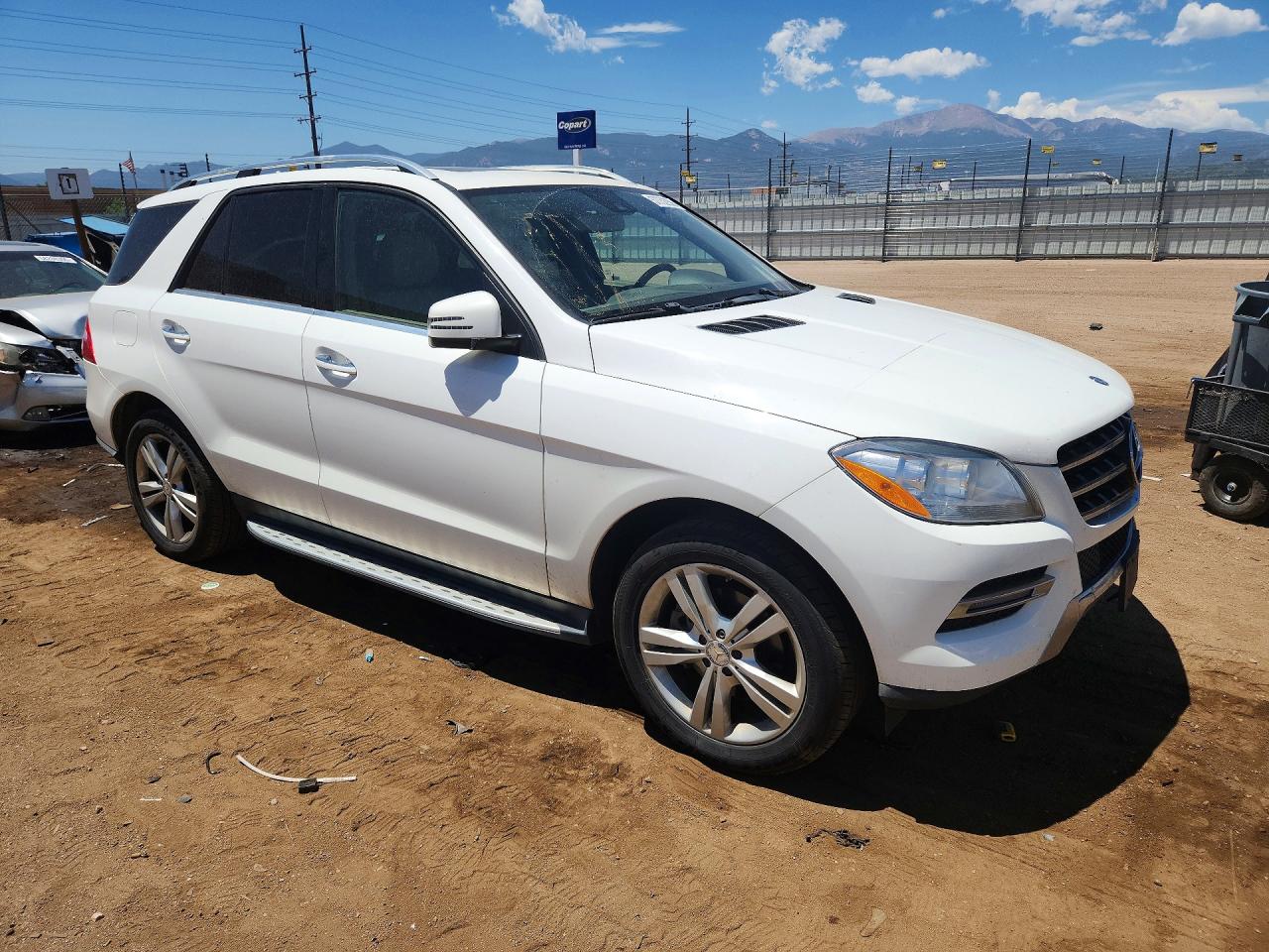2015 Mercedes-benz Ml 350 4matic Белый vin: 4JGDA5HB3FA495892
