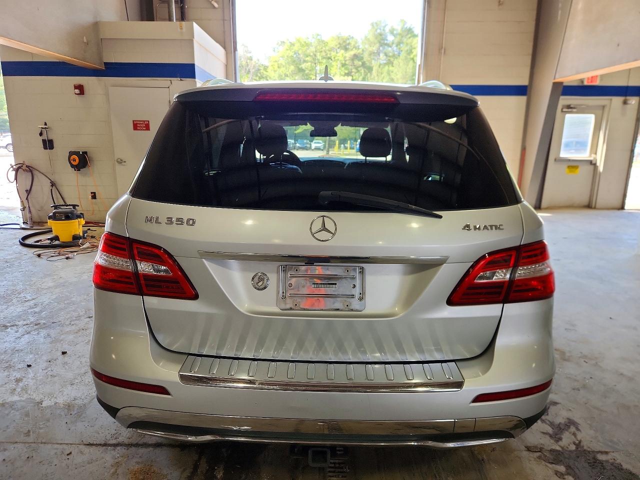 2015 Mercedes-benz Ml 350 4matic Silver vin: 4JGDA5HB3FA539339
