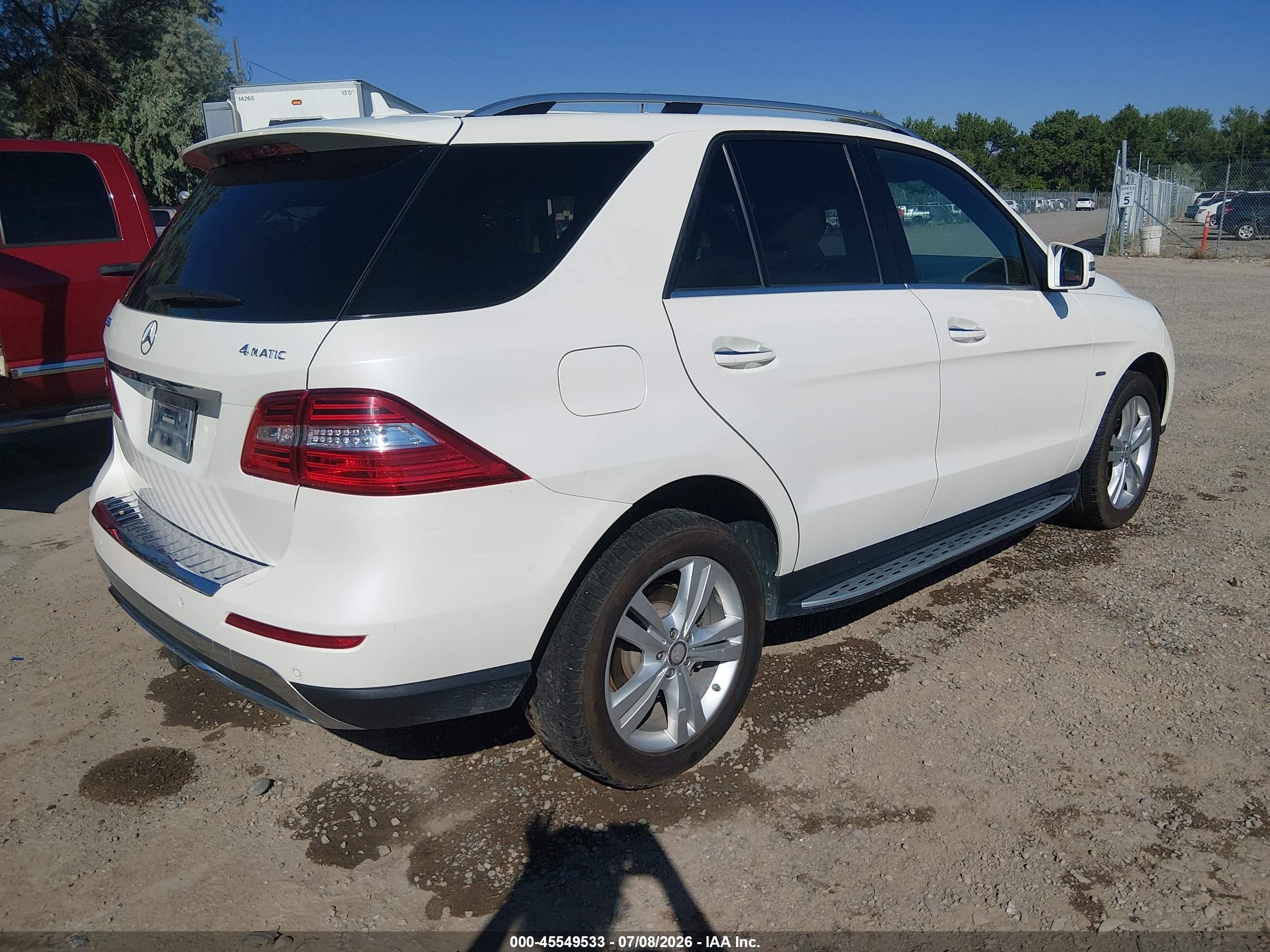 2012 Mercedes-benz Ml 350 4matic White vin: 4JGDA5HB4CA018240
