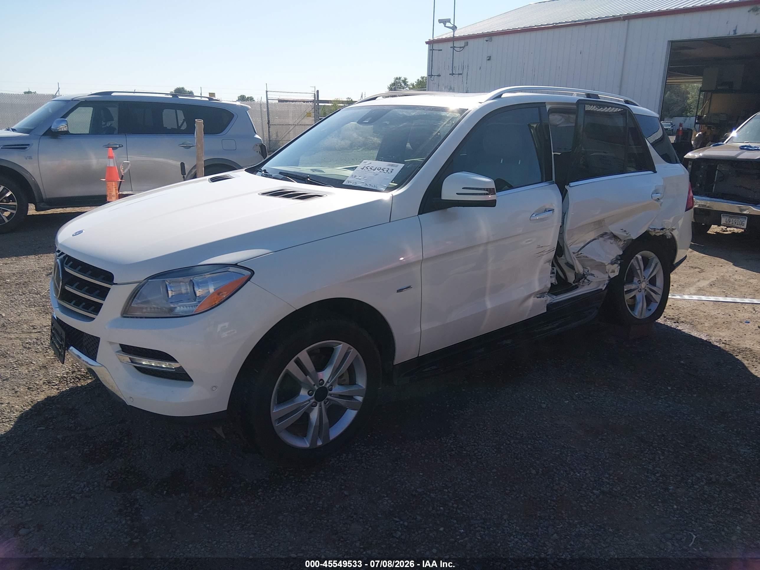2012 Mercedes-benz Ml 350 4matic White vin: 4JGDA5HB4CA018240