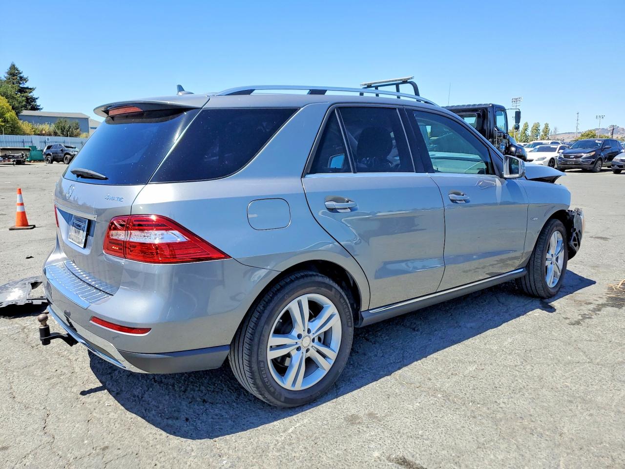 2012 Mercedes-benz Ml 350 4matic Silver vin: 4JGDA5HB4CA028489