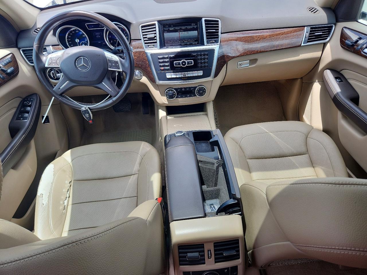 2013 Mercedes-benz Ml 350 4matic White vin: 4JGDA5HB4DA201297