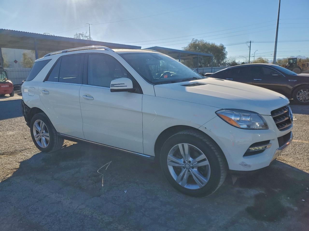 2013 Mercedes-benz Ml 350 4matic White vin: 4JGDA5HB4DA211781
