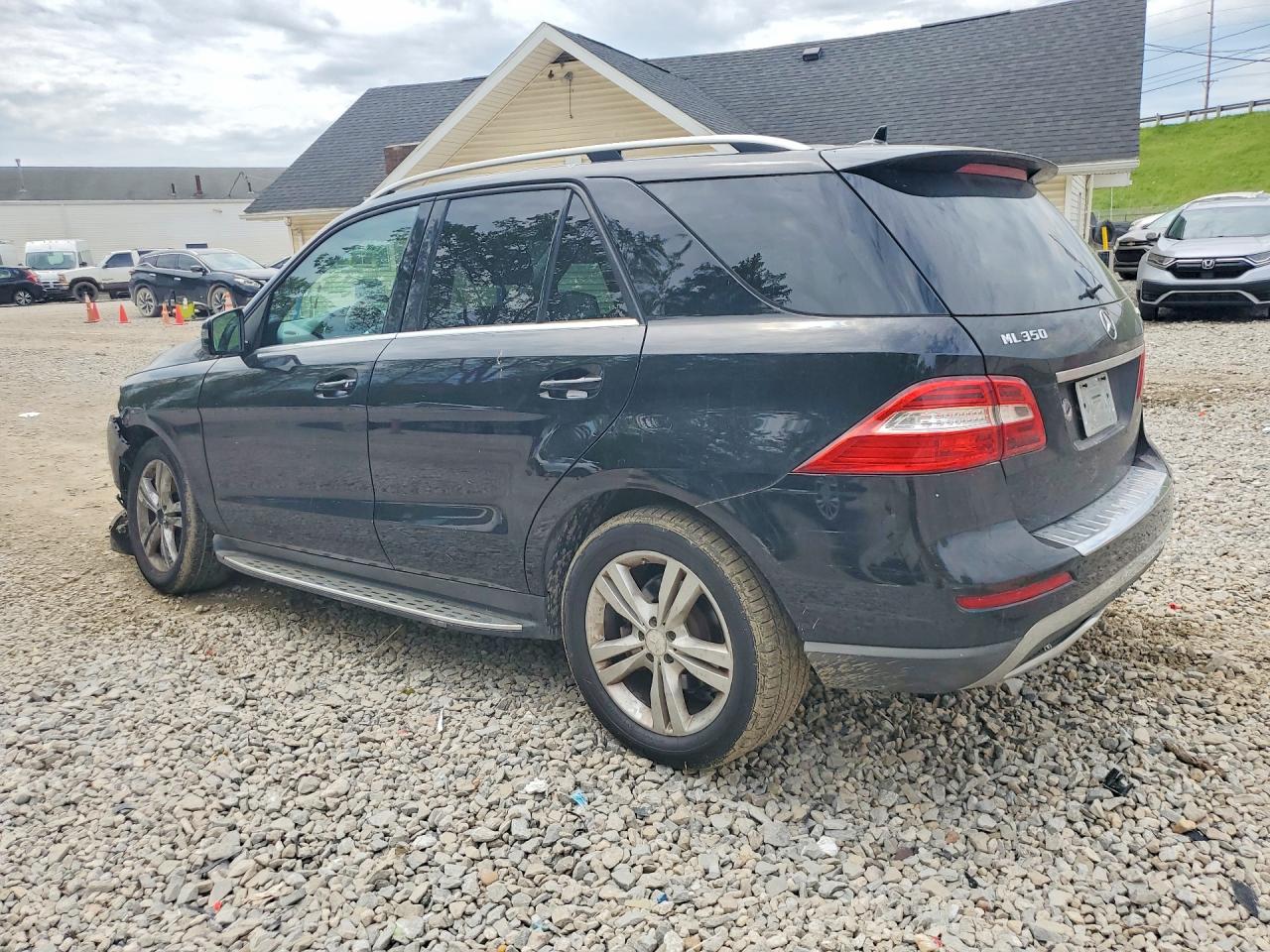 2013 Mercedes-benz Ml 350 4matic Black vin: 4JGDA5HB4DA227589