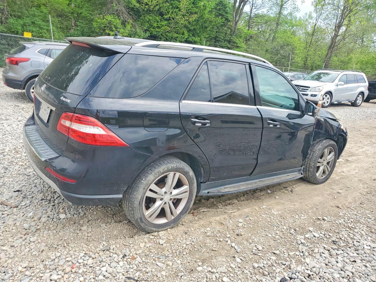 2013 Mercedes-benz Ml 350 4matic Black vin: 4JGDA5HB4DA227589