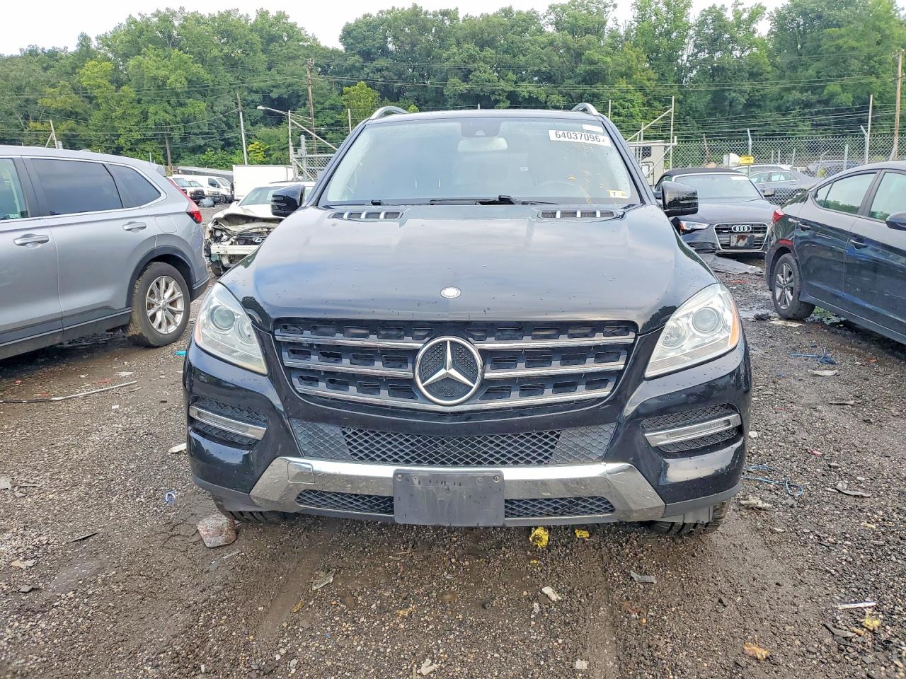 2013 Mercedes-benz Ml 350 4matic Черный vin: 4JGDA5HB4DA230556
