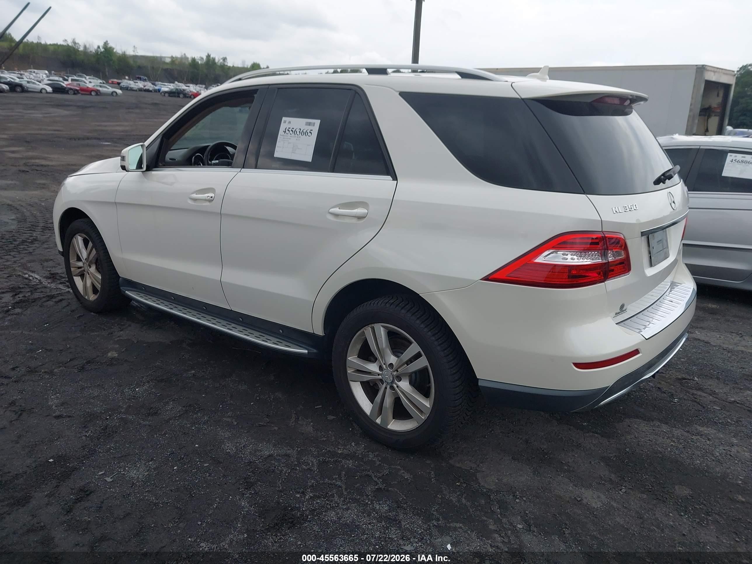 2013 Mercedes-benz Ml 350 4matic White vin: 4JGDA5HB4DA267106