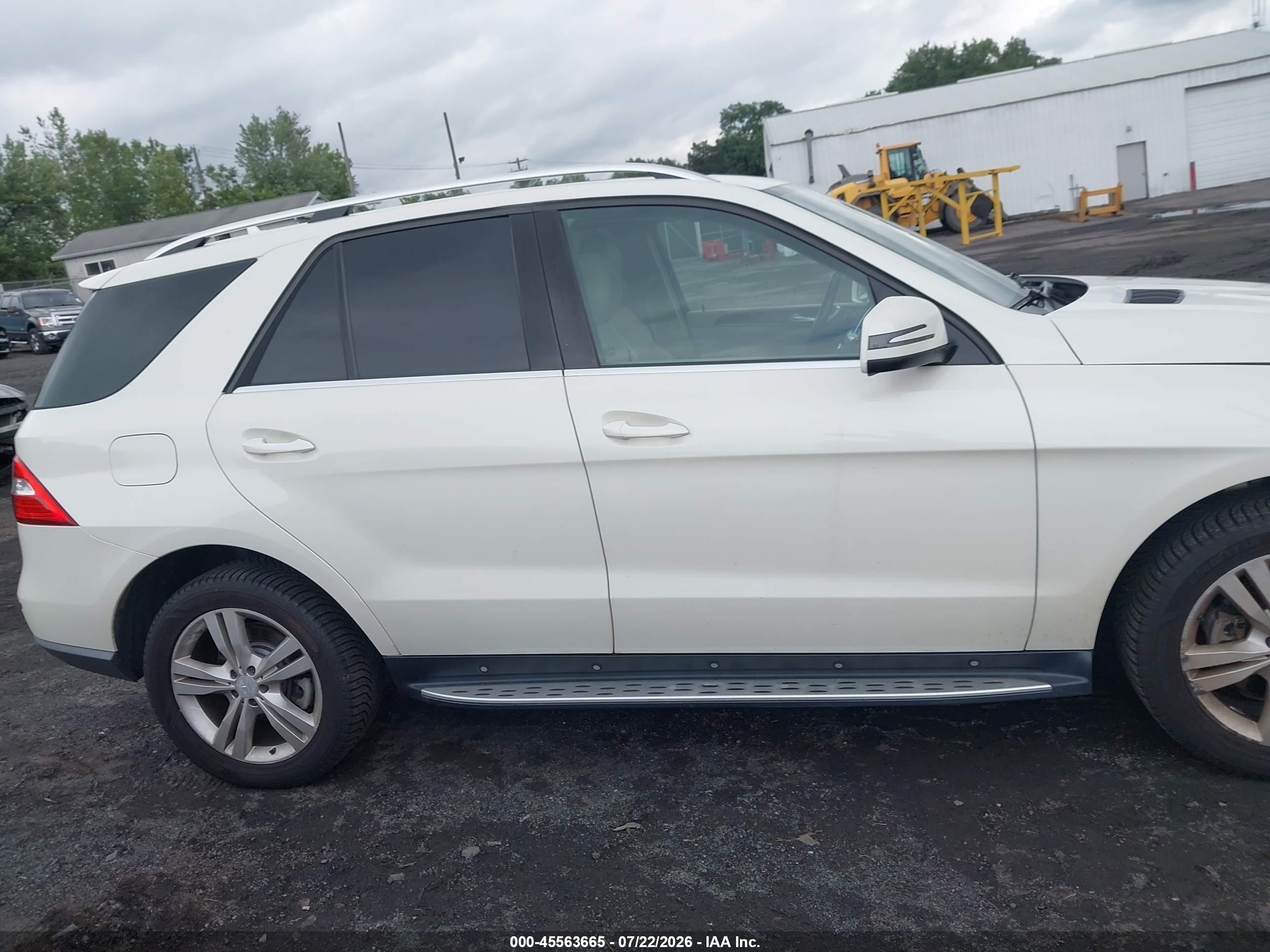 2013 Mercedes-benz Ml 350 4matic White vin: 4JGDA5HB4DA267106