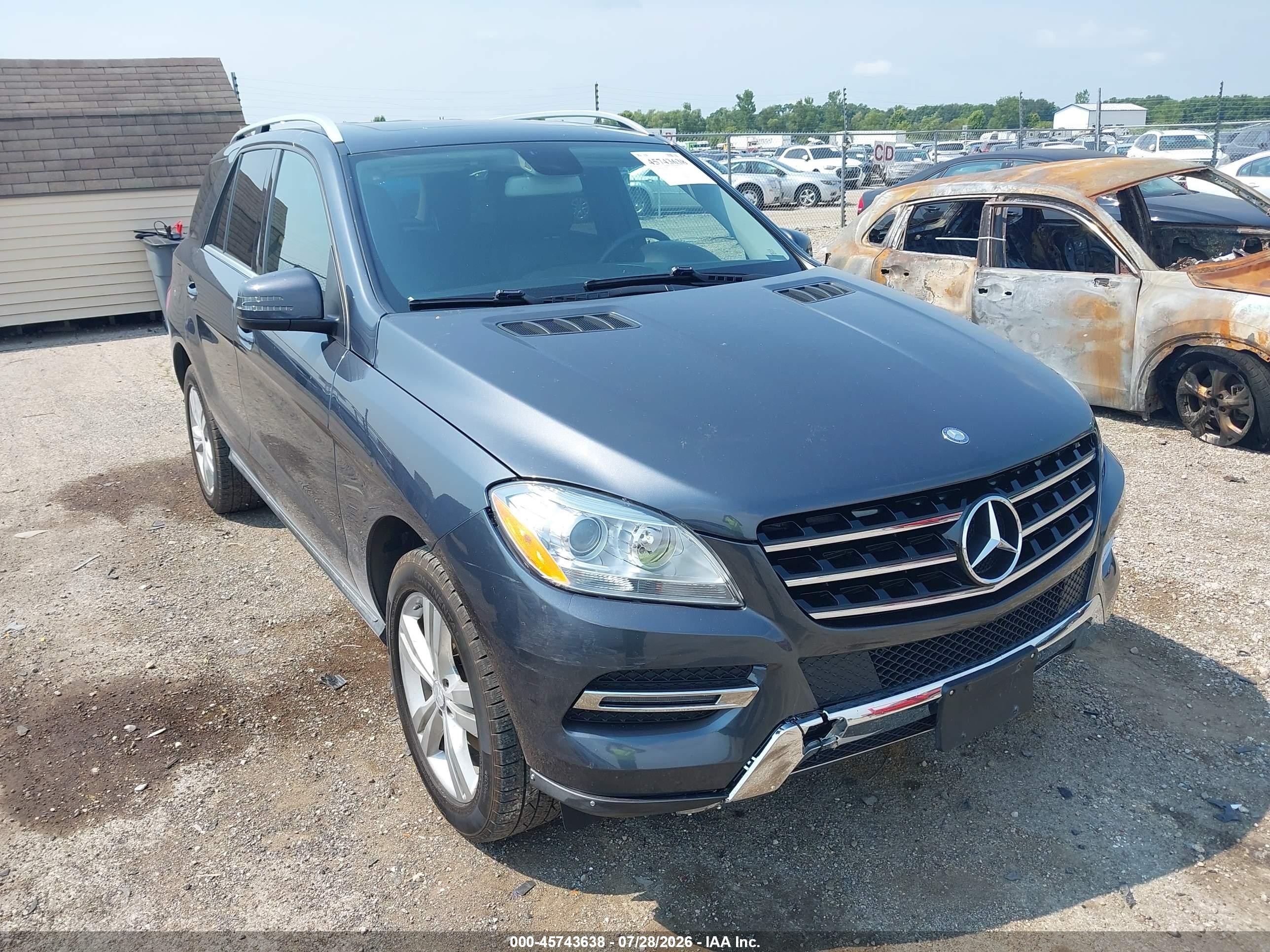 4JGDA5HB4EA269617