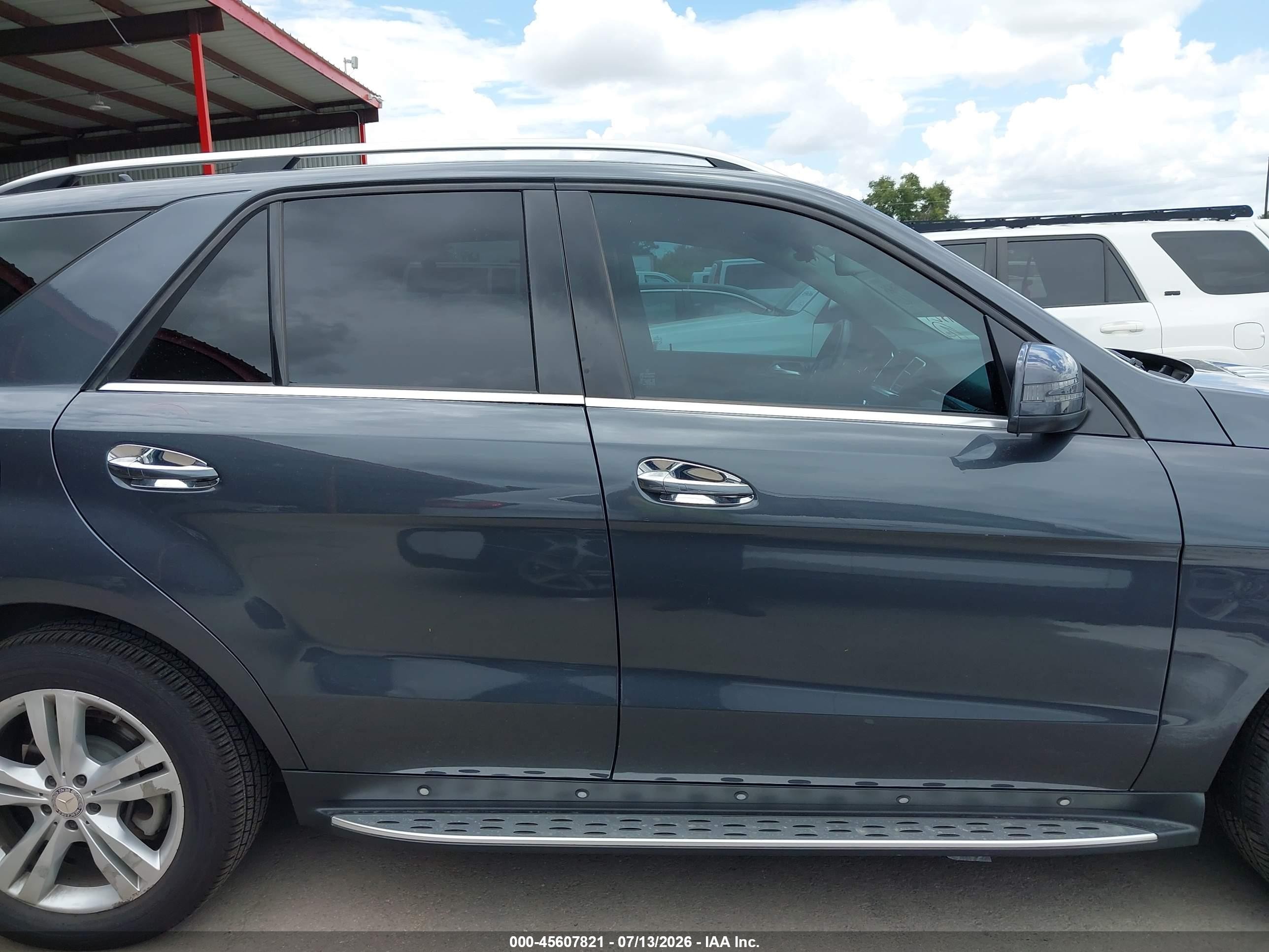 2014 Mercedes-benz Ml 350 4matic Blue vin: 4JGDA5HB4EA332652