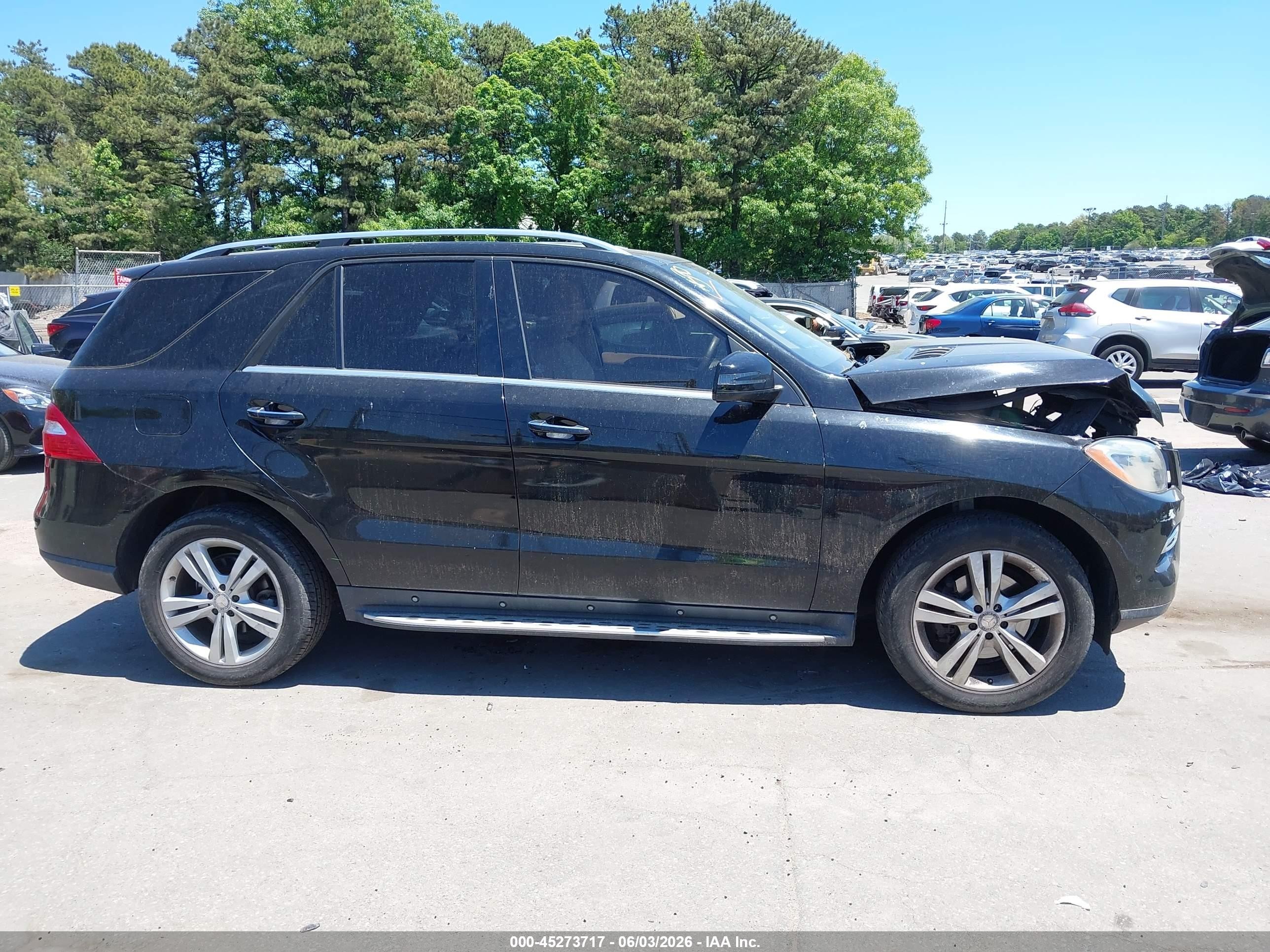 2014 Mercedes-benz Ml 350 4matic Черный vin: 4JGDA5HB4EA339990