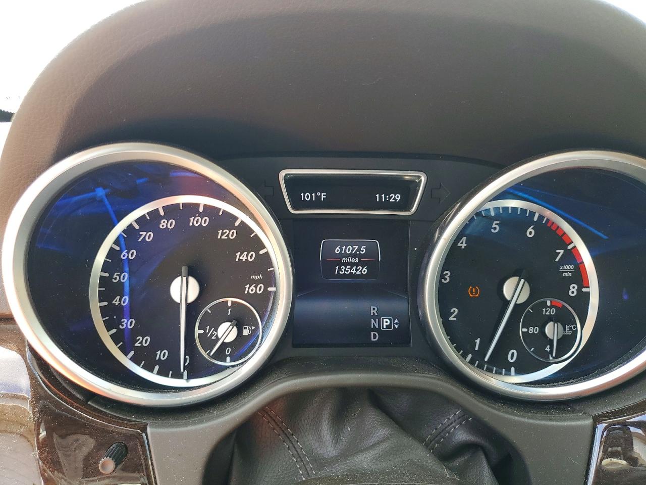 2014 Mercedes-benz Ml 350 4matic White vin: 4JGDA5HB4EA392043
