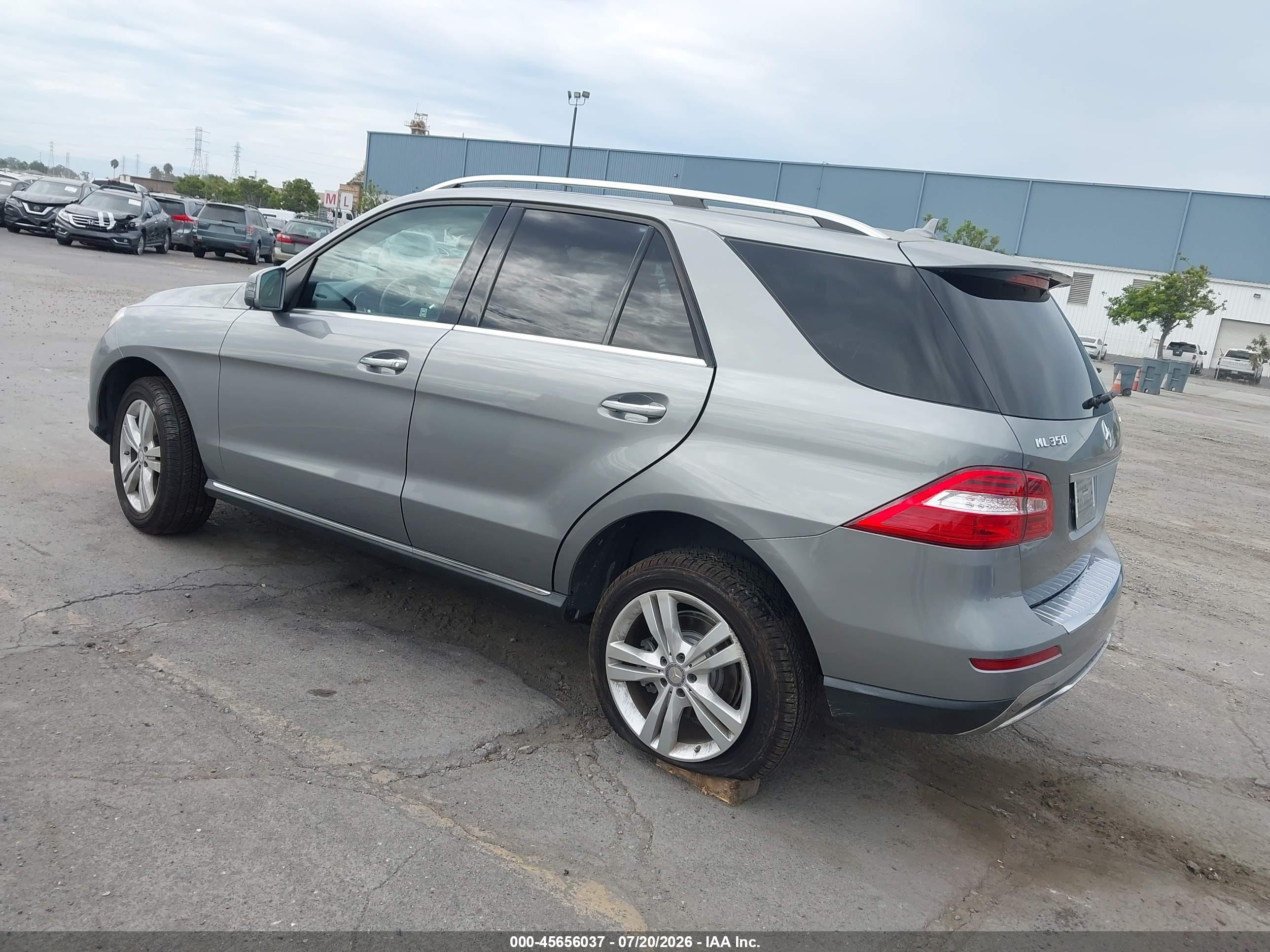 2014 Mercedes-benz Ml 350 4matic Silver vin: 4JGDA5HB4EA415658