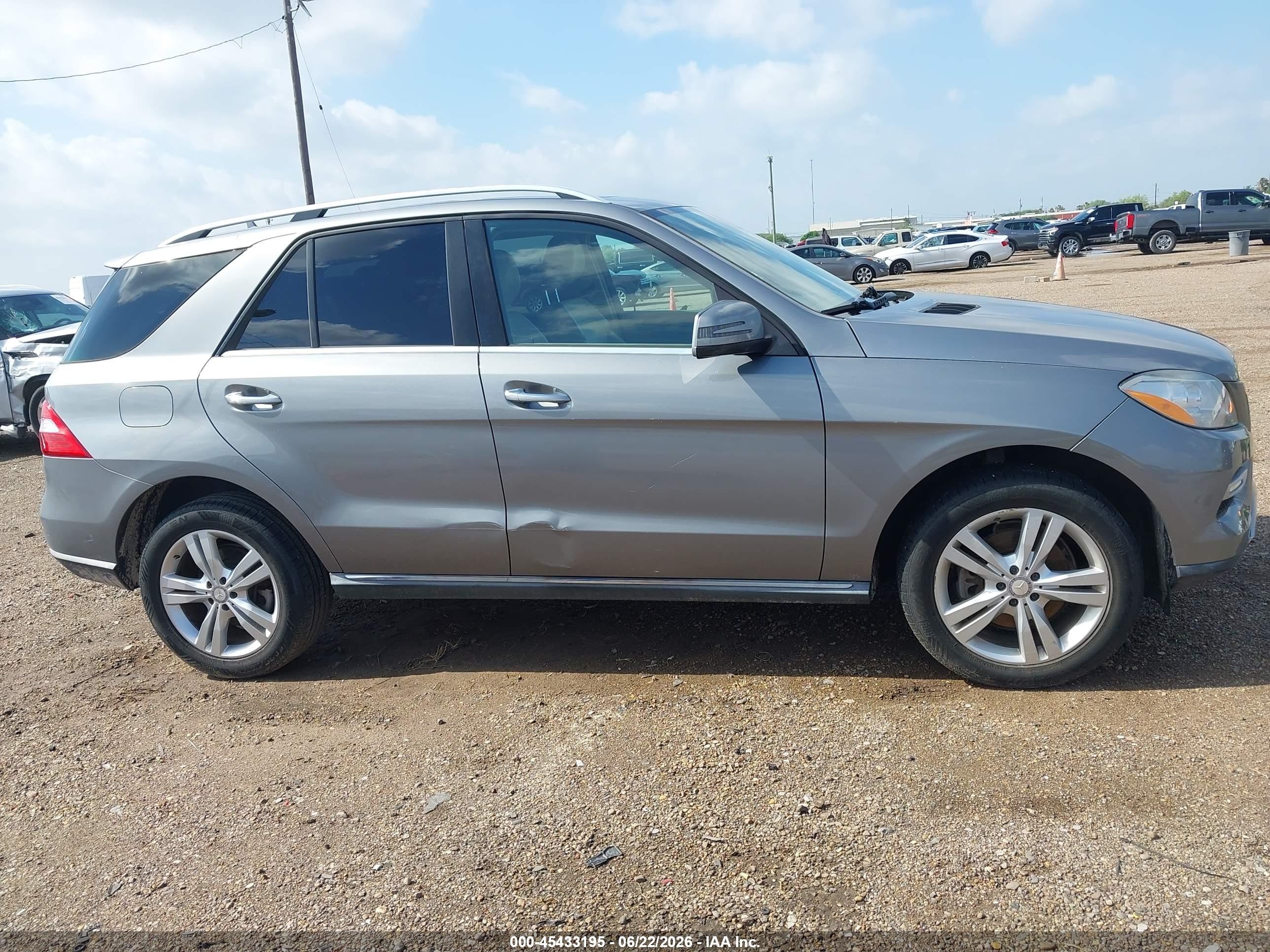 2014 Mercedes-benz Ml 350 4matic Gray vin: 4JGDA5HB4EA429169