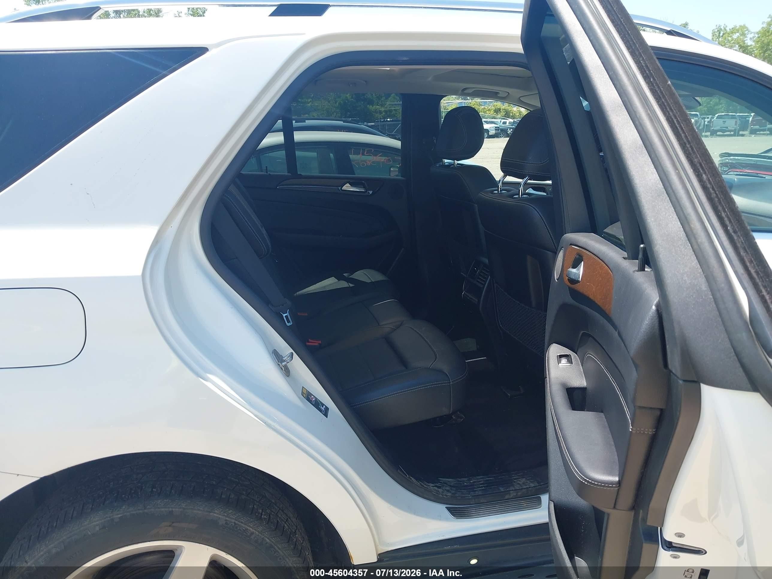2015 Mercedes-benz Ml 350 4matic White vin: 4JGDA5HB4FA471200
