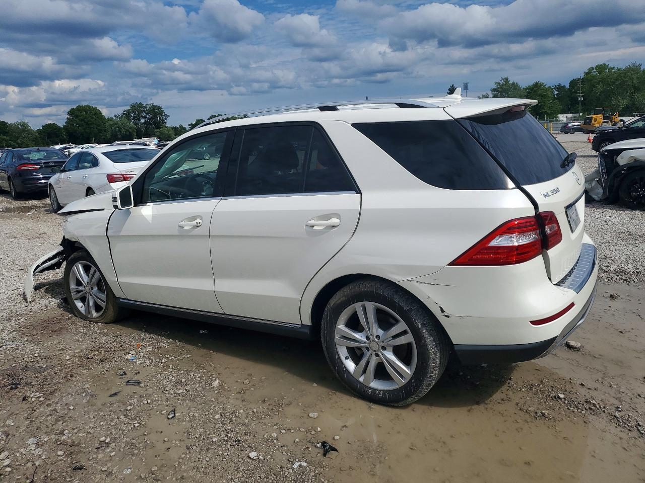 2015 Mercedes-benz Ml 350 4matic White vin: 4JGDA5HB4FA564833