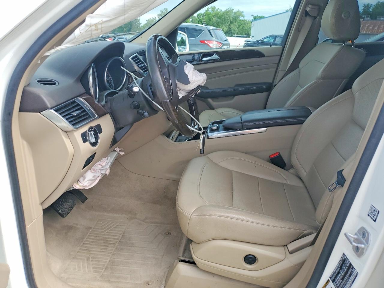 2015 Mercedes-benz Ml 350 4matic White vin: 4JGDA5HB4FA564833