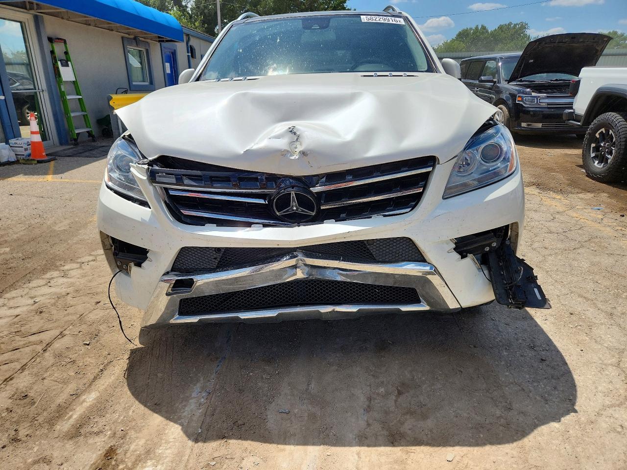 2015 Mercedes-benz Ml 350 4matic White vin: 4JGDA5HB4FA588291