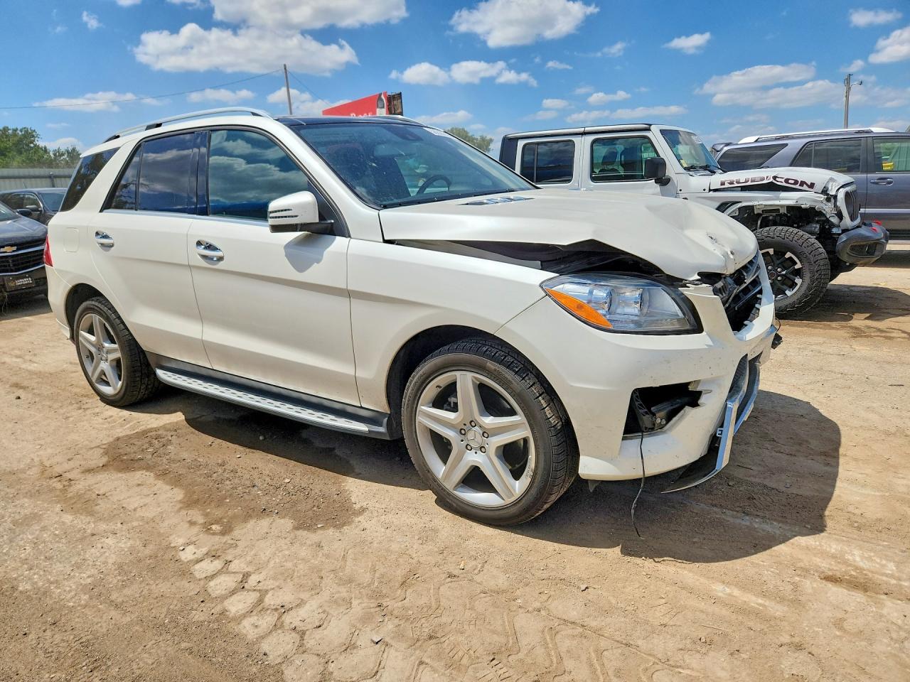 2015 Mercedes-benz Ml 350 4matic White vin: 4JGDA5HB4FA588291