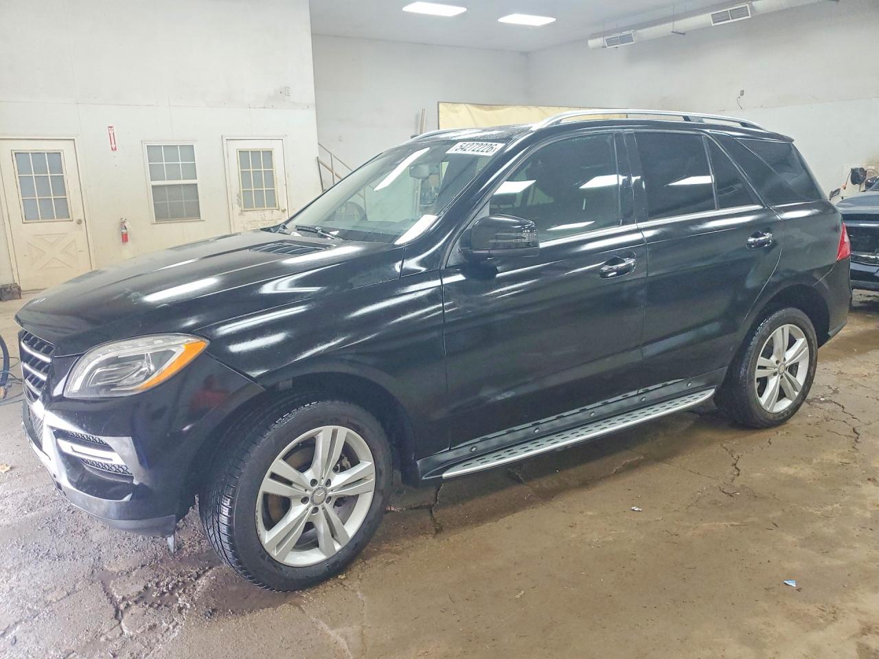 2015 Mercedes-benz Ml 350 4matic Черный vin: 4JGDA5HB4FA605395