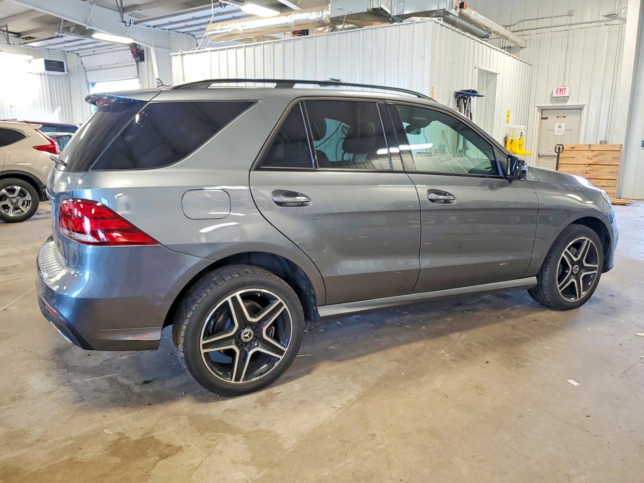 2018 Mercedes-benz Gle 350 4matic Gray vin: 4JGDA5HB4JB002899
