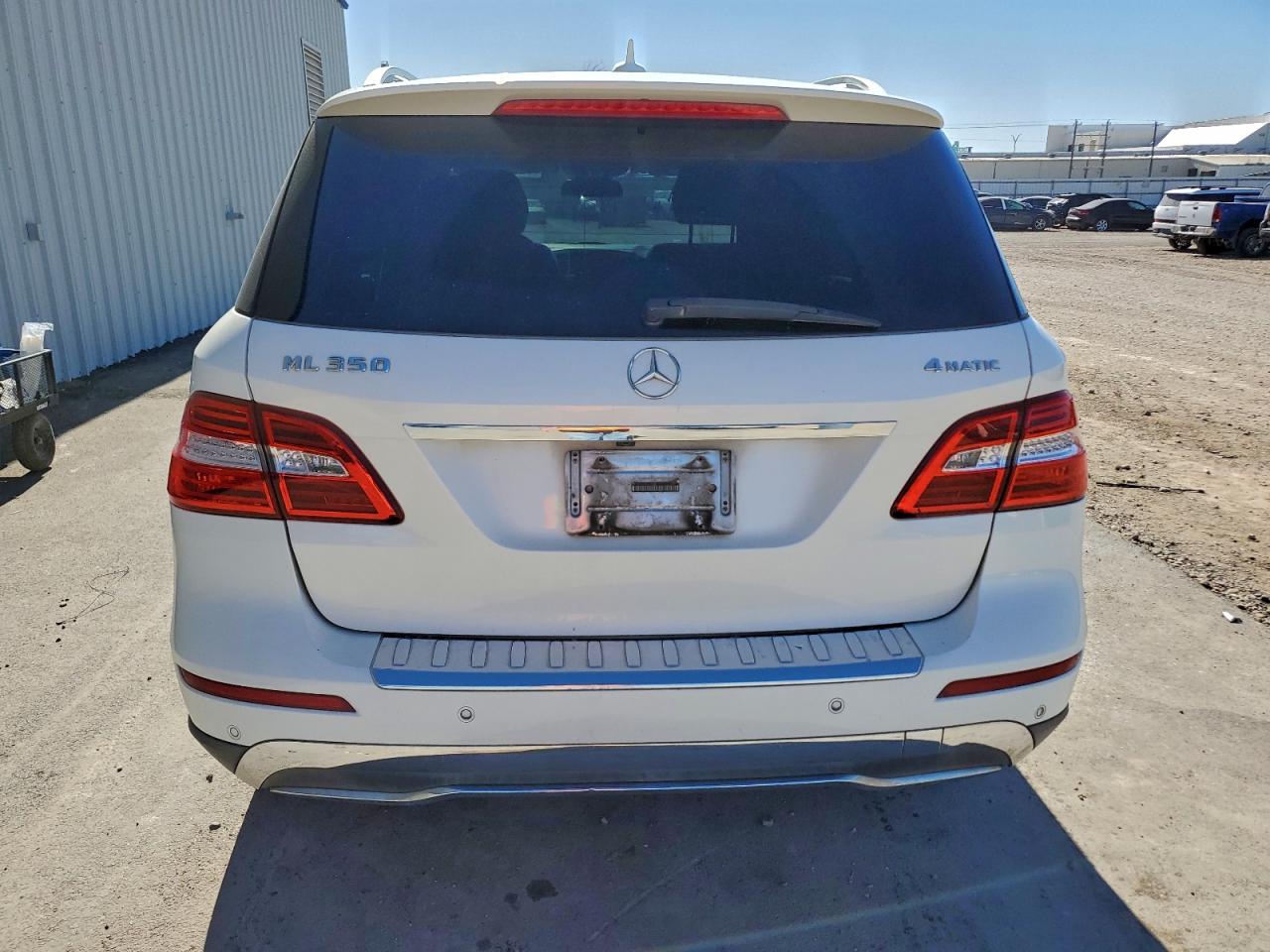 2012 Mercedes-benz Ml 350 4matic White vin: 4JGDA5HB5CA032079