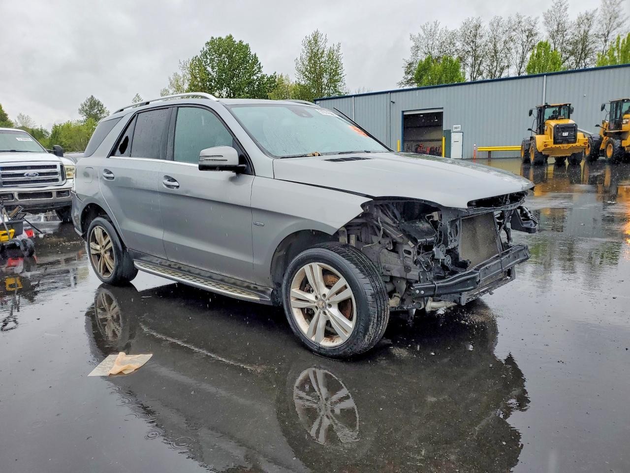 2012 Mercedes-benz Ml 350 4matic Серебряный vin: 4JGDA5HB5CA051019