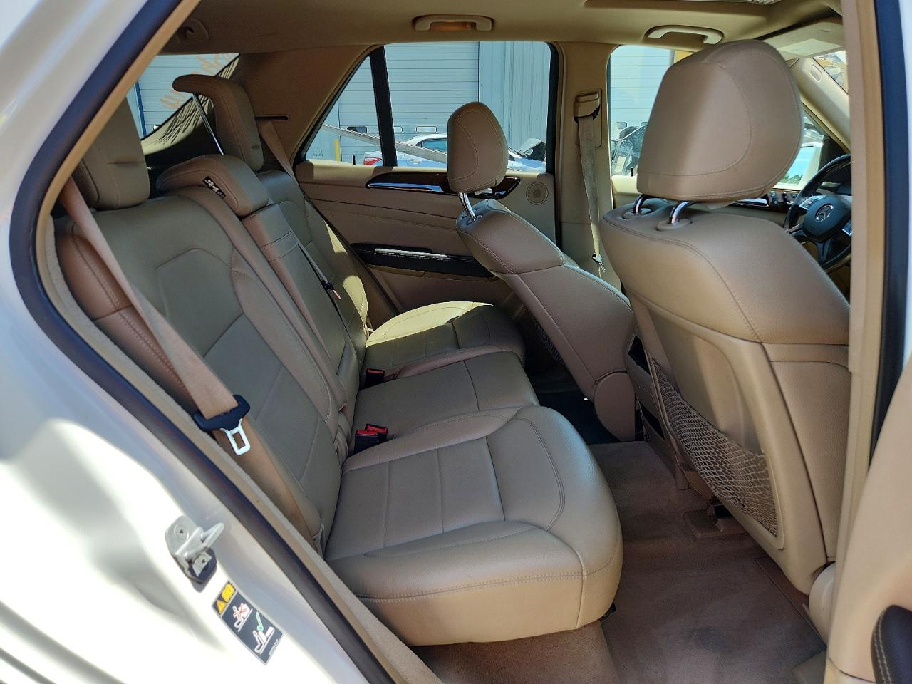 2012 Mercedes-benz Ml 350 4matic White vin: 4JGDA5HB5CA081749