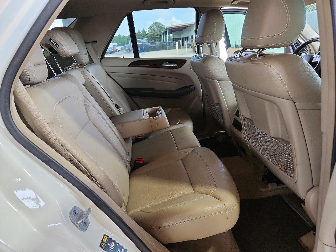 2013 Mercedes-benz Ml 350 4matic White vin: 4JGDA5HB5DA135262