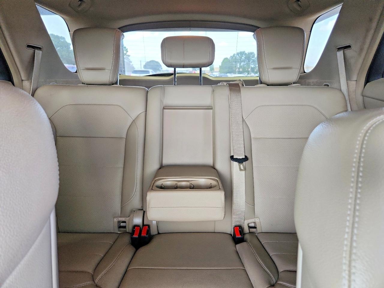 2013 Mercedes-benz Ml 350 4matic White vin: 4JGDA5HB5DA135262