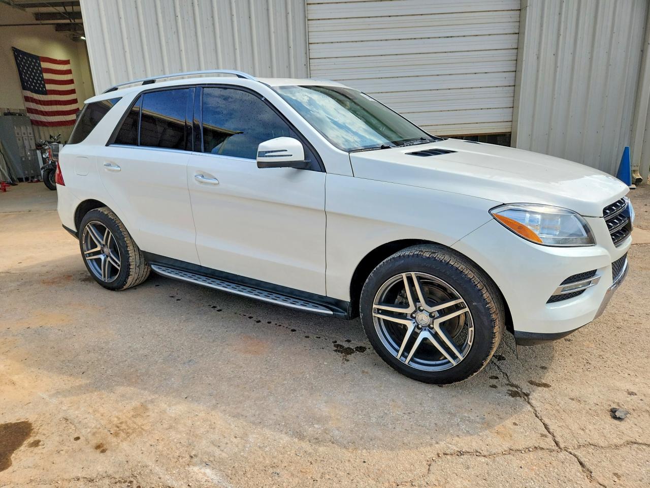 2013 Mercedes-benz Ml 350 4matic White vin: 4JGDA5HB5DA135262