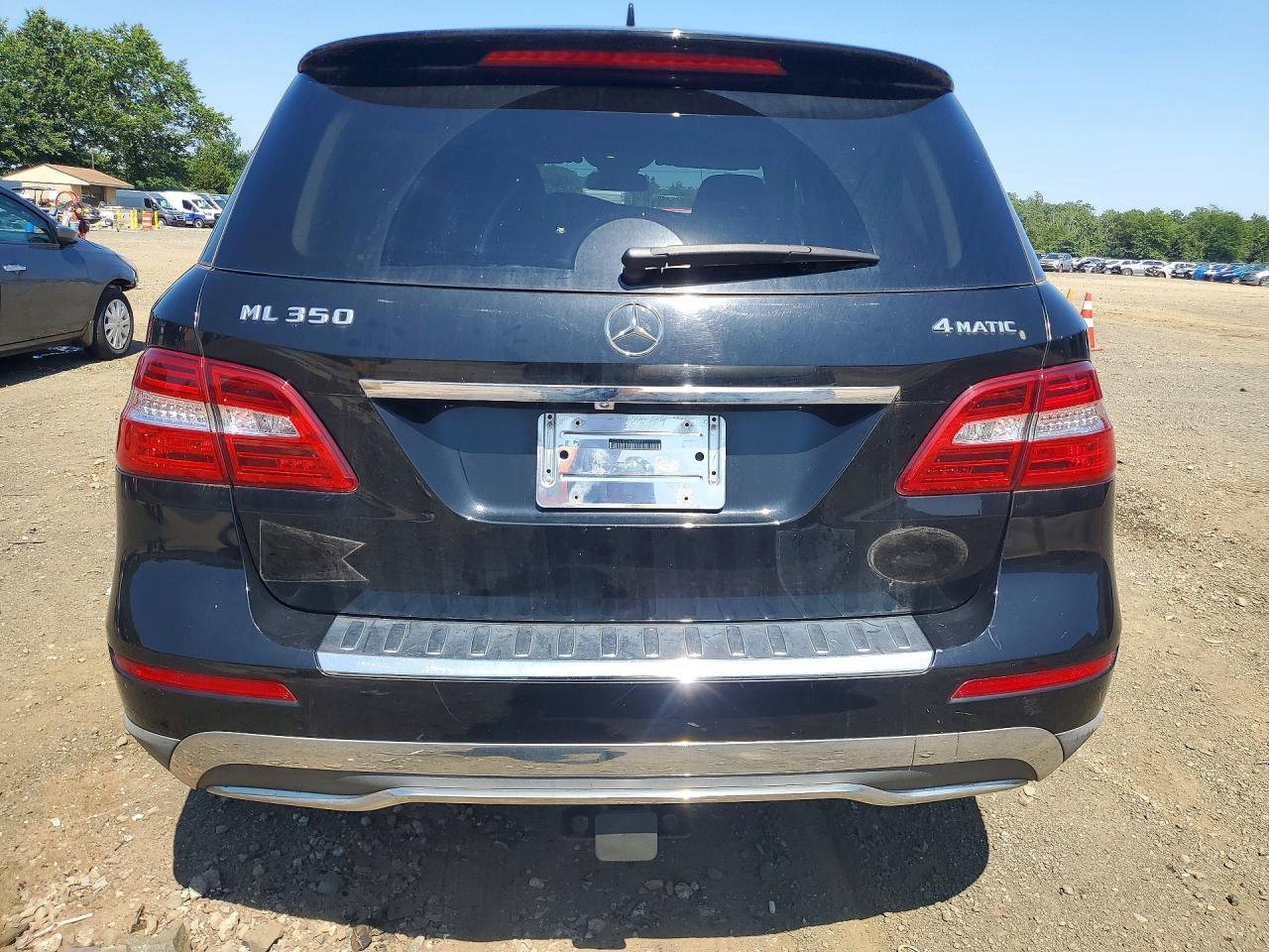 2013 Mercedes-benz Ml 350 4matic Черный vin: 4JGDA5HB5DA200319