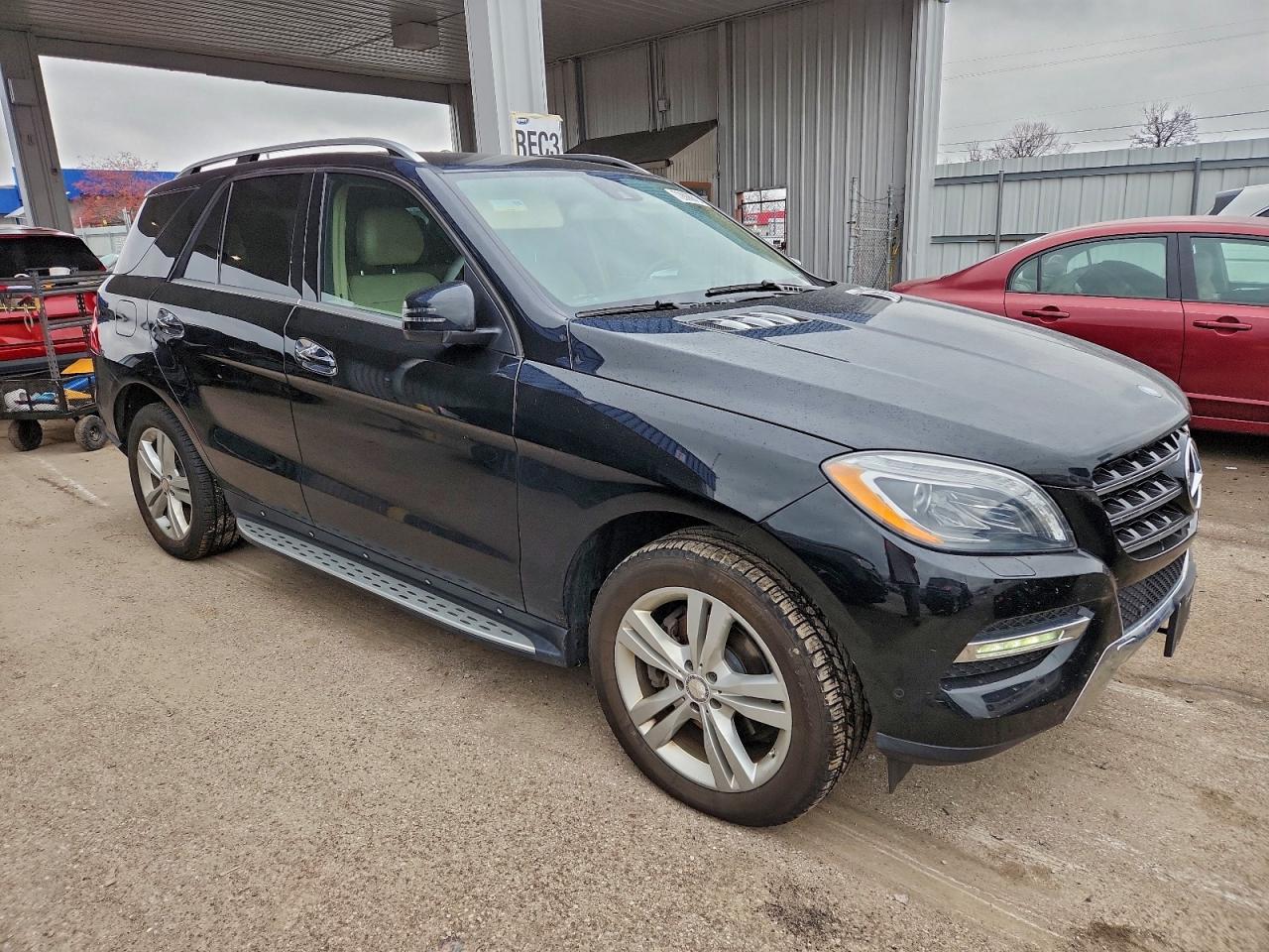 2013 Mercedes-benz Ml 350 4matic Black vin: 4JGDA5HB5DA207447