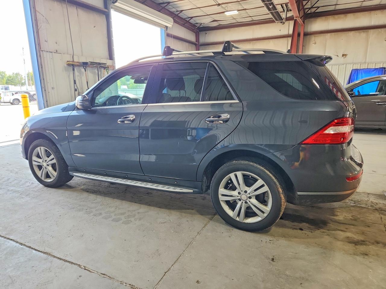 2013 Mercedes-benz Ml 350 4matic Gray vin: 4JGDA5HB5DA260245