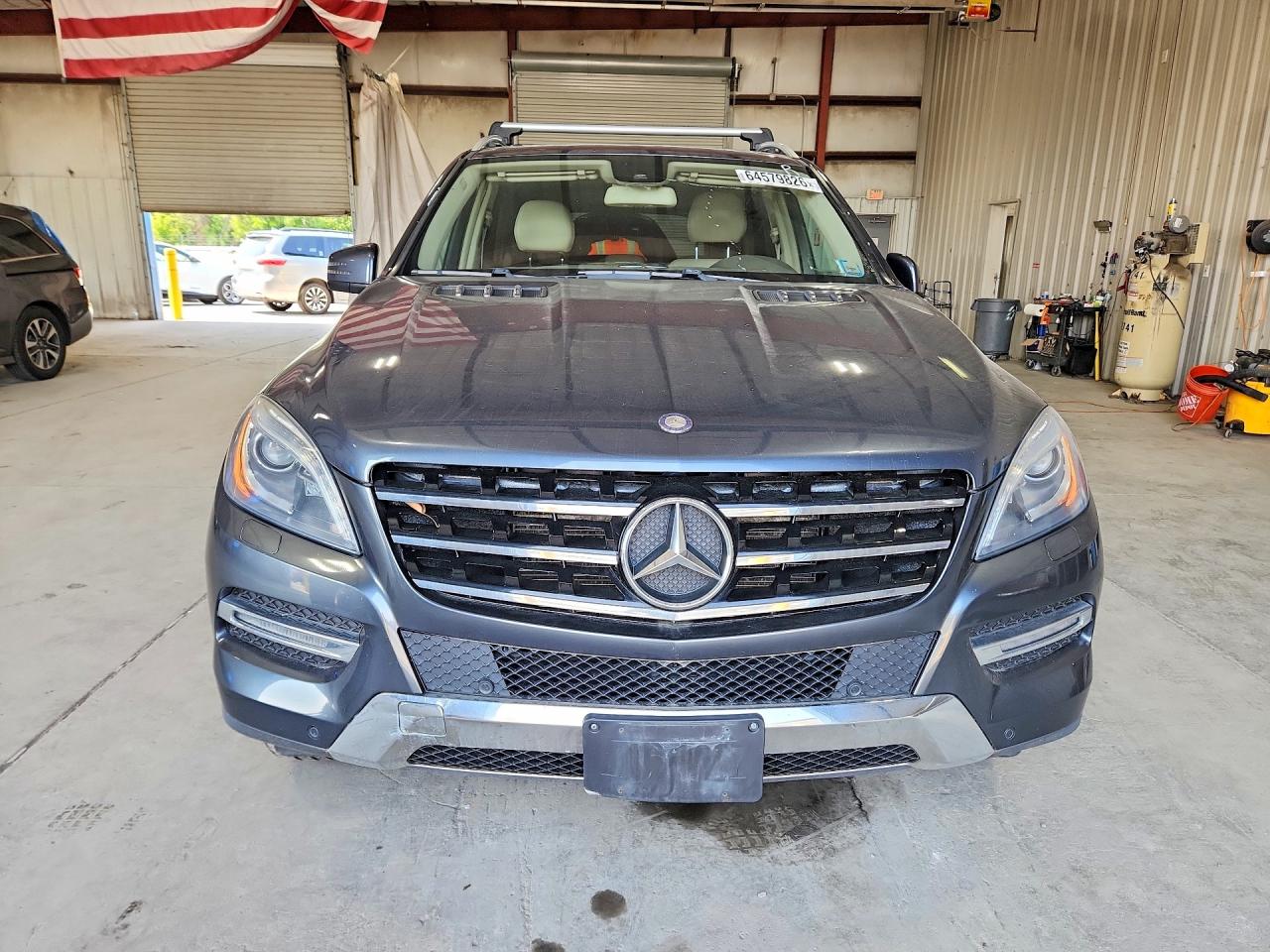 2013 Mercedes-benz Ml 350 4matic Gray vin: 4JGDA5HB5DA260245