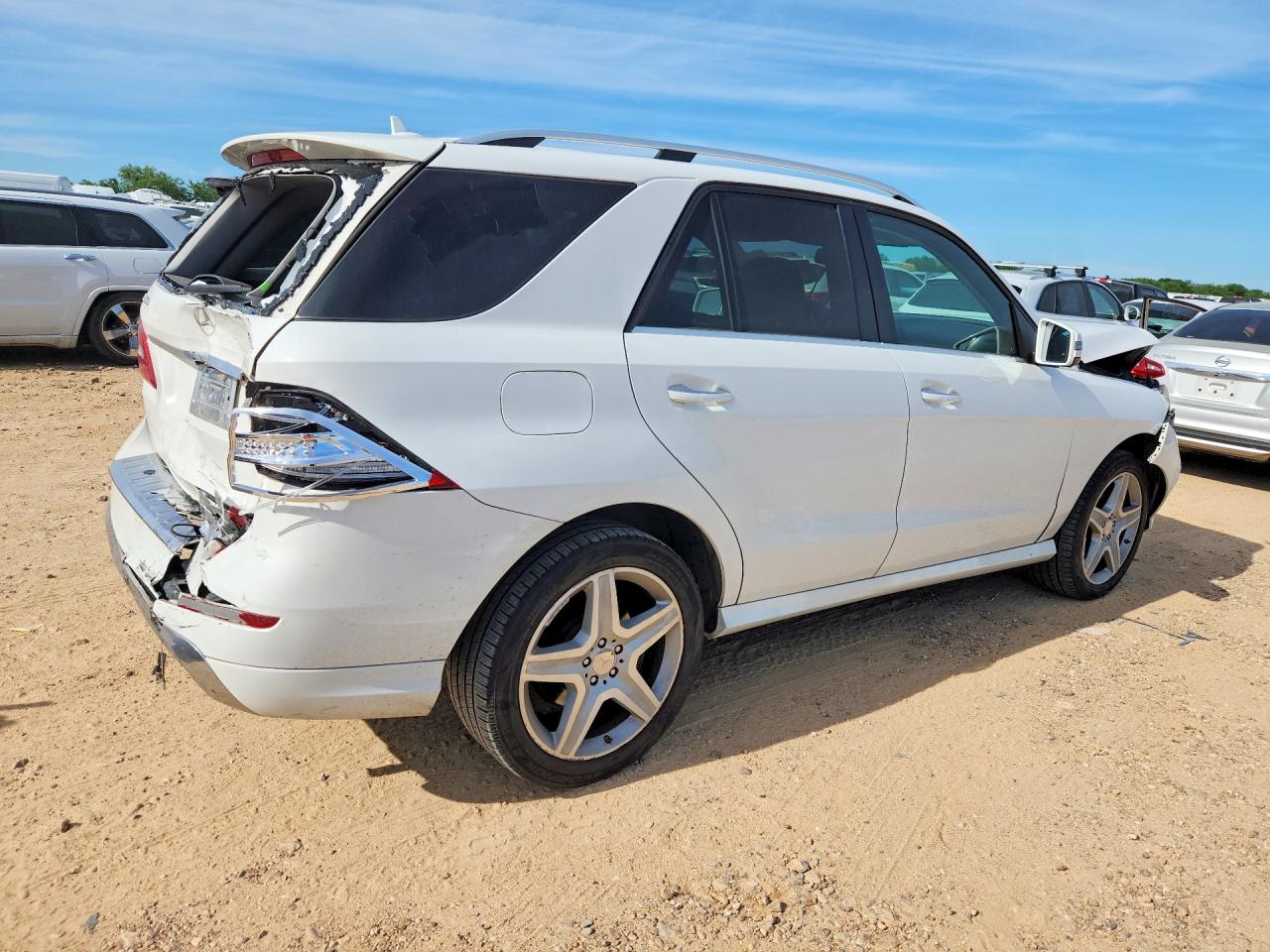 2014 Mercedes-benz Ml 350 4matic Белый vin: 4JGDA5HB5EA282747