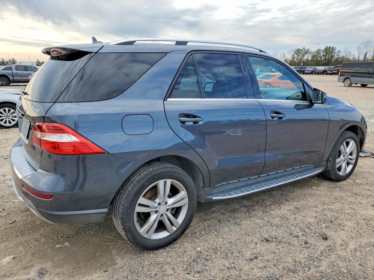 2014 Mercedes-benz Ml 350 4matic Серый vin: 4JGDA5HB5EA328335