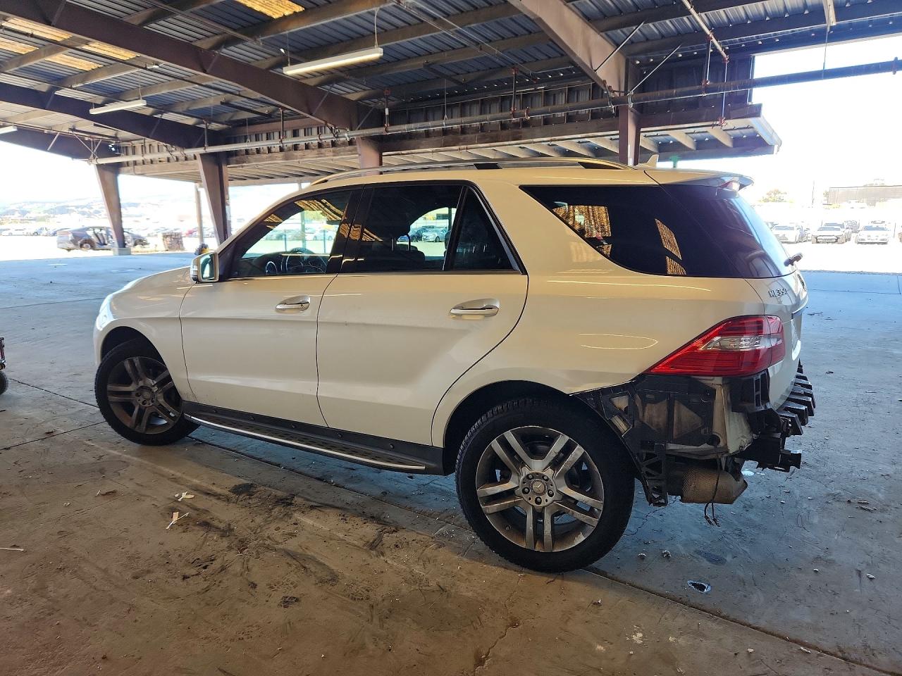 2014 Mercedes-benz Ml 350 4matic White vin: 4JGDA5HB5EA382346