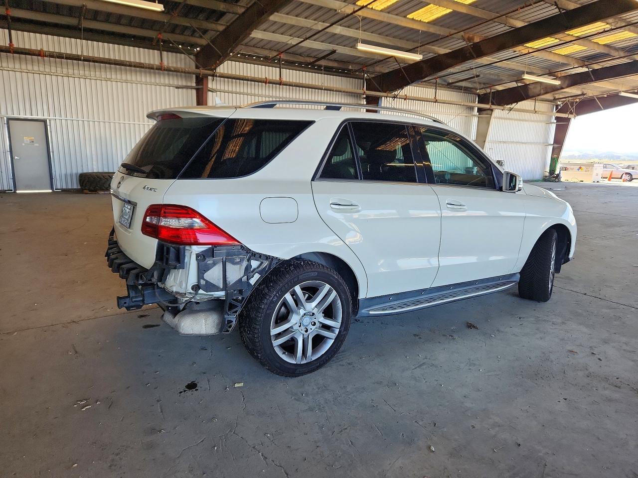 2014 Mercedes-benz Ml 350 4matic White vin: 4JGDA5HB5EA382346
