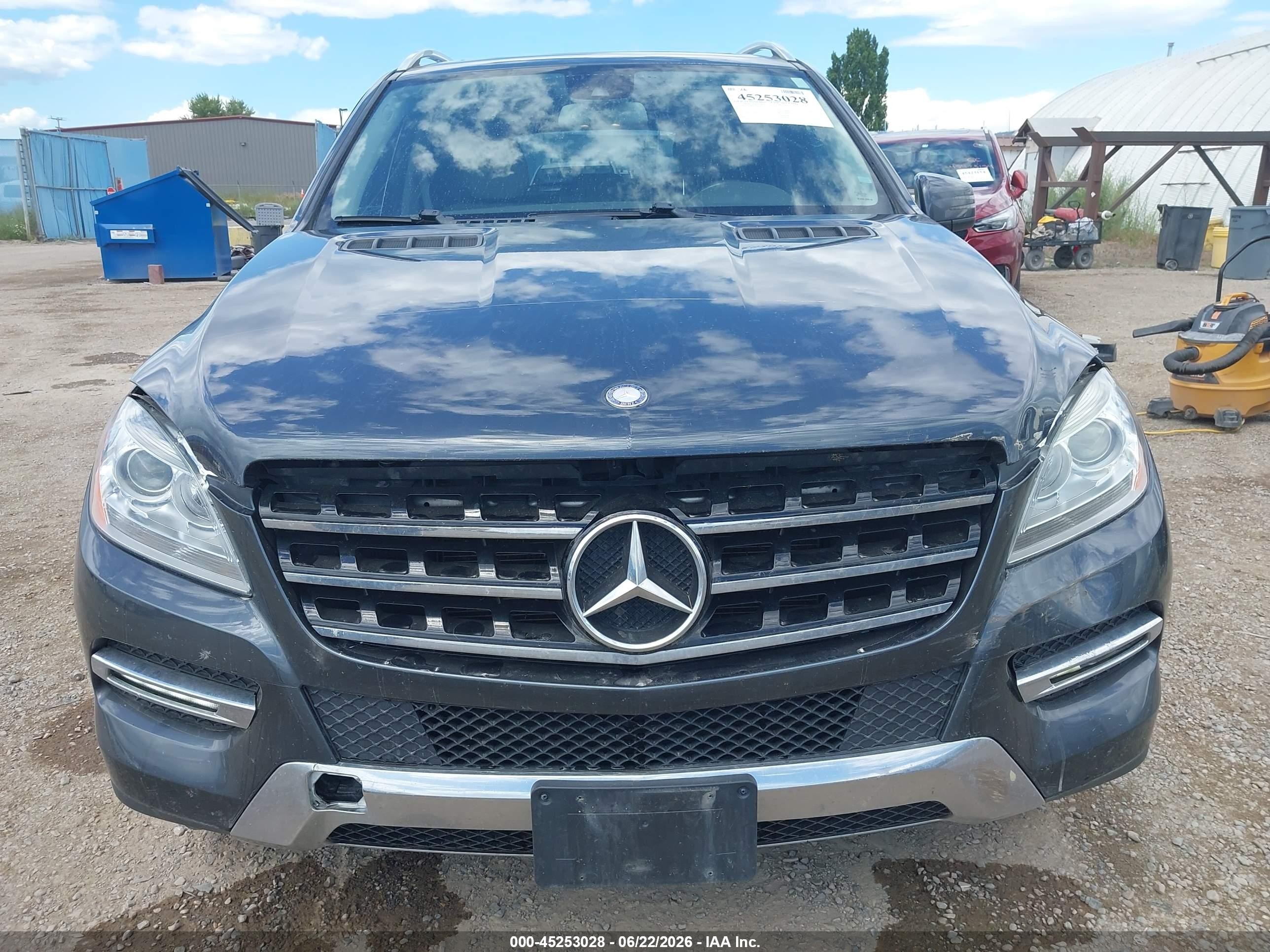 2015 Mercedes-benz Ml 350 4matic Gray vin: 4JGDA5HB5FA442045
